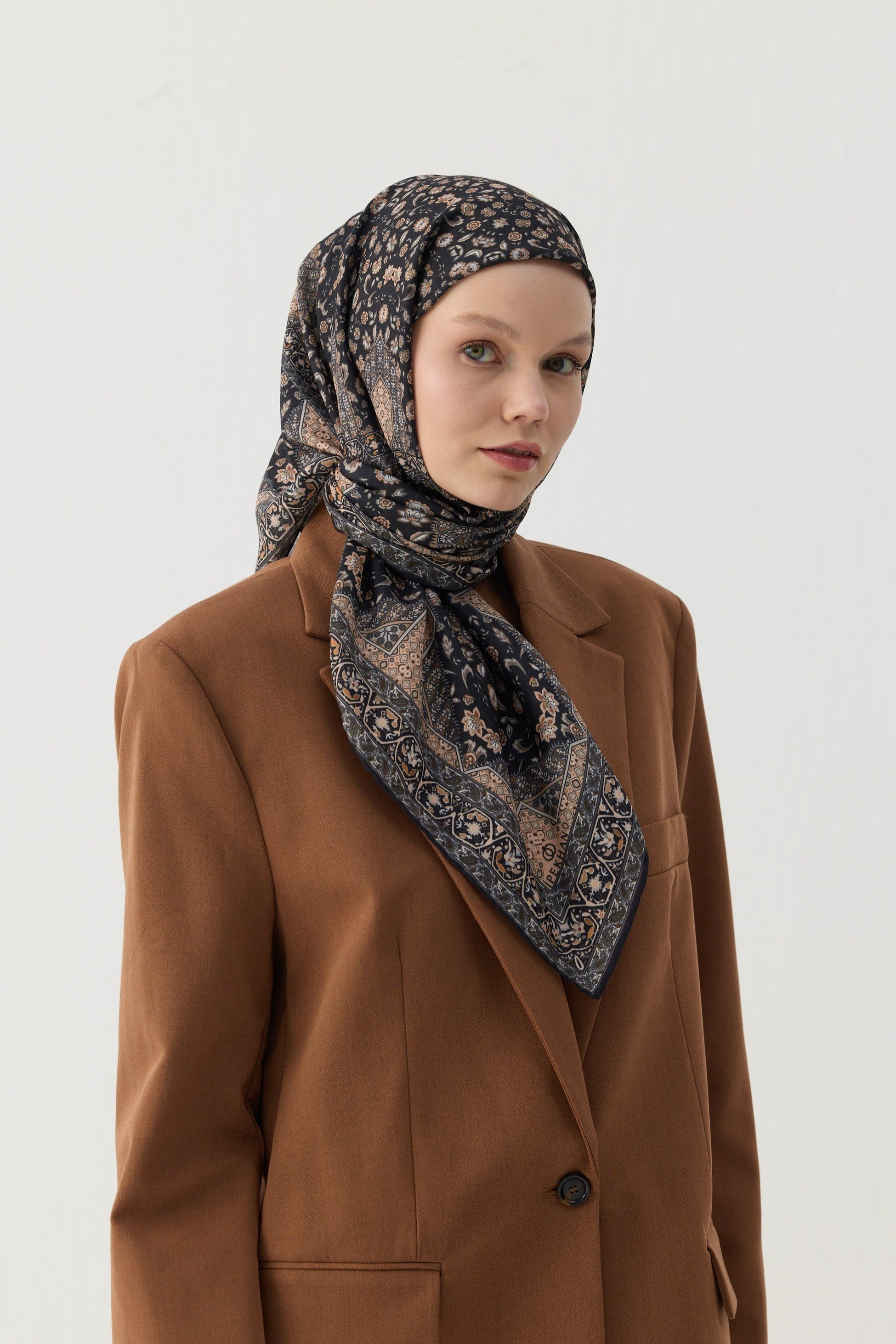 Winter Bloom Soft Eşarp 1244