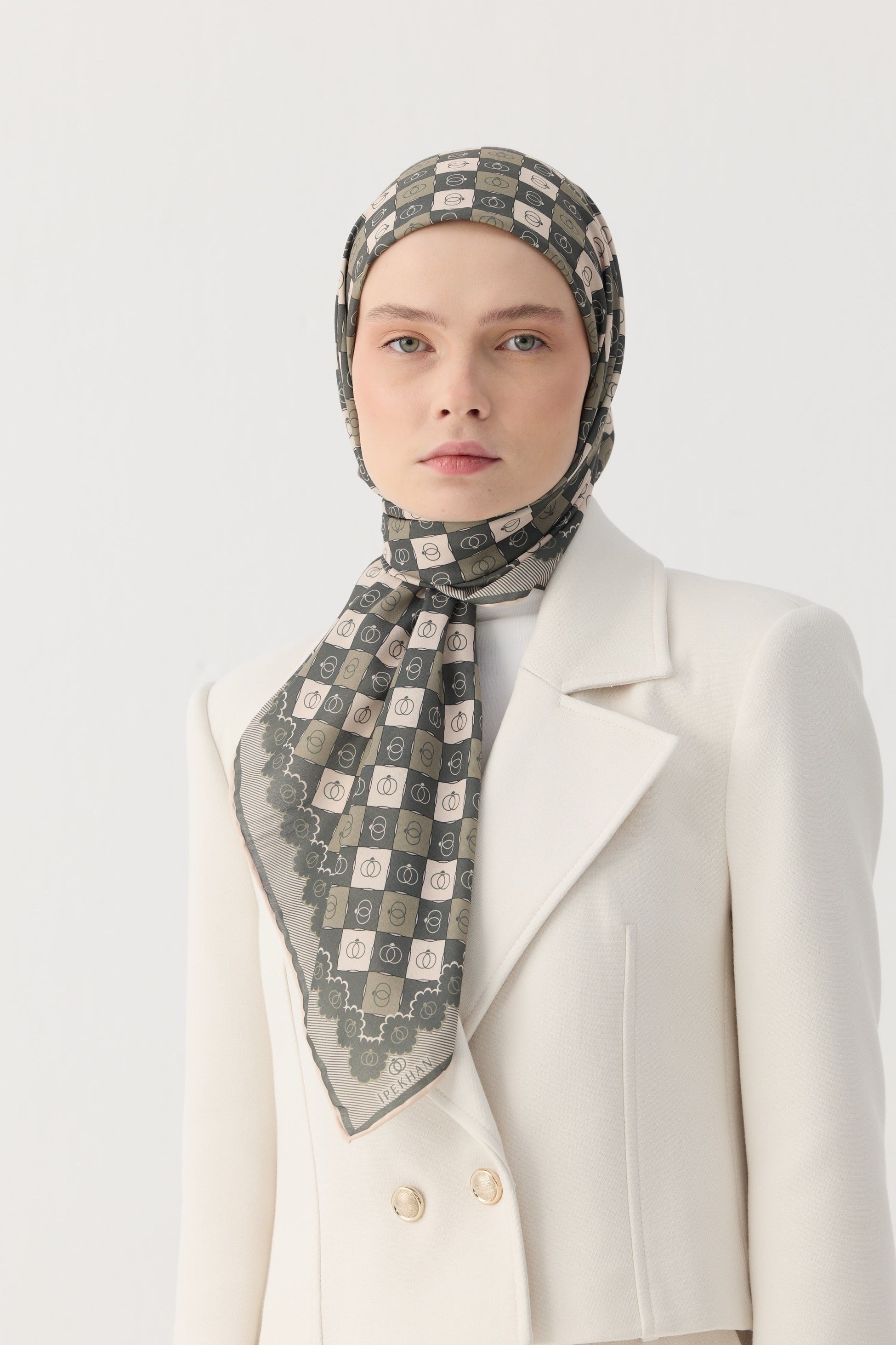Winter Bloom Soft Eşarp 1245