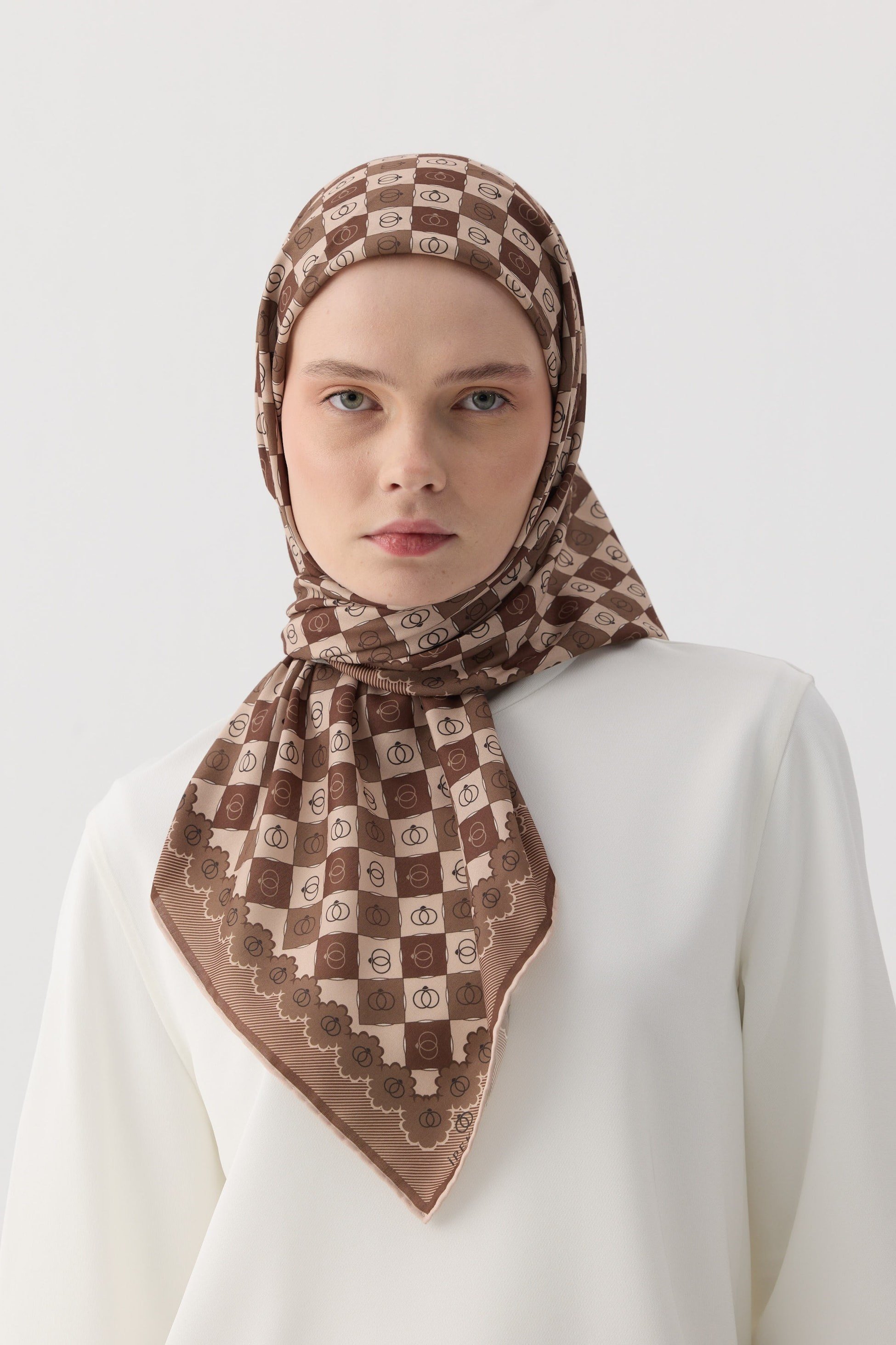Winter Bloom Soft Eşarp 1245