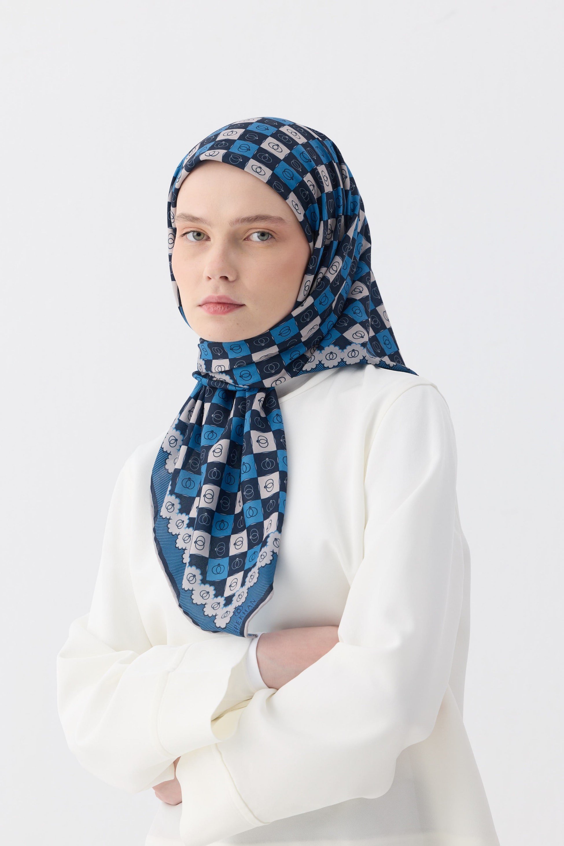Winter Bloom Soft Eşarp 1245