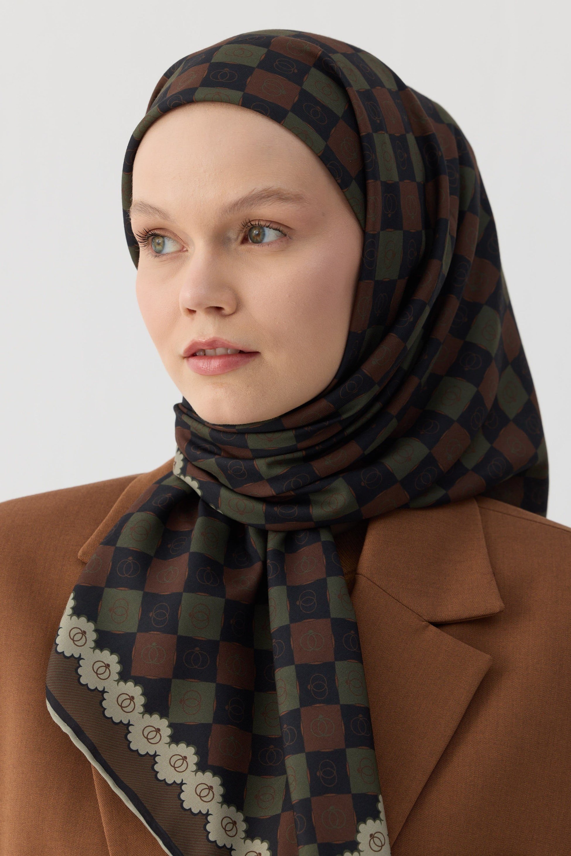 Winter Bloom Soft Eşarp 1245