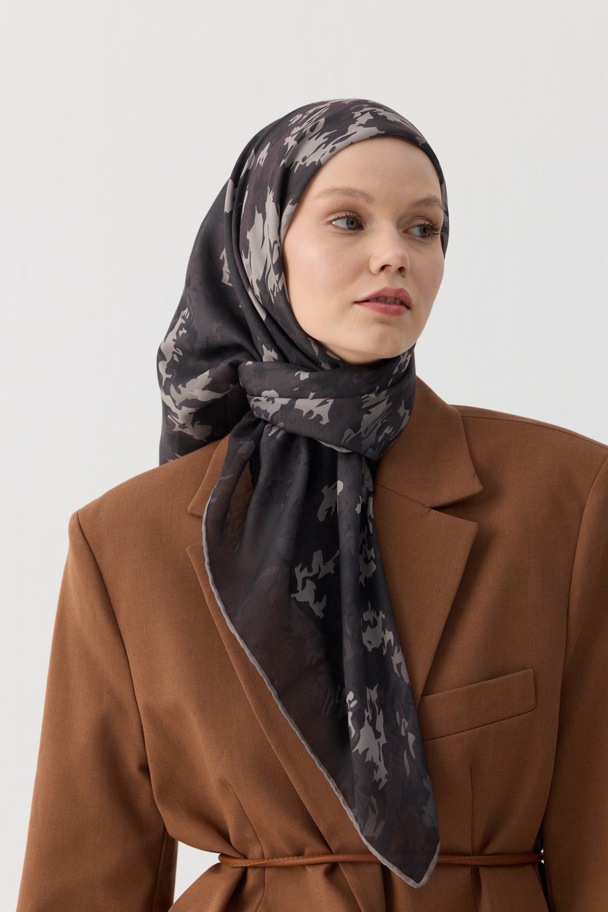 Winter Bloom Soft Eşarp 1246