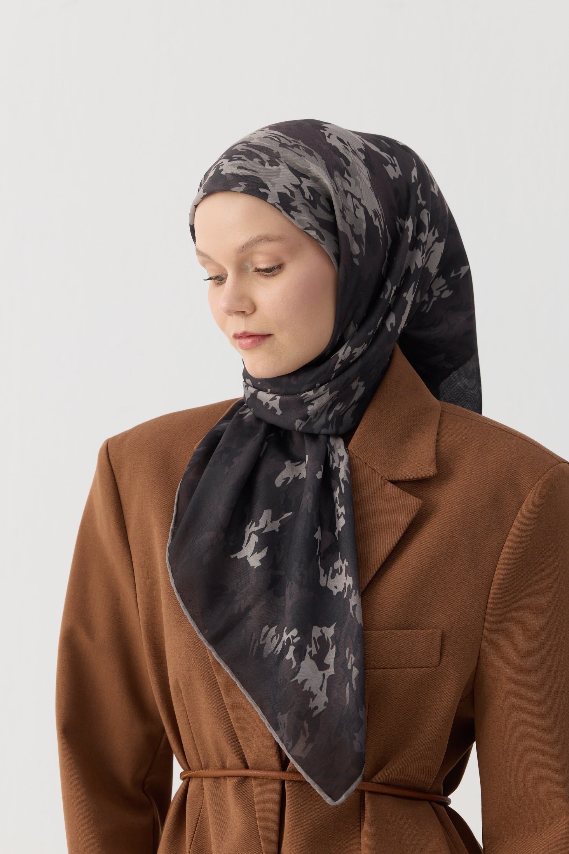 Winter Bloom Soft Eşarp 1246