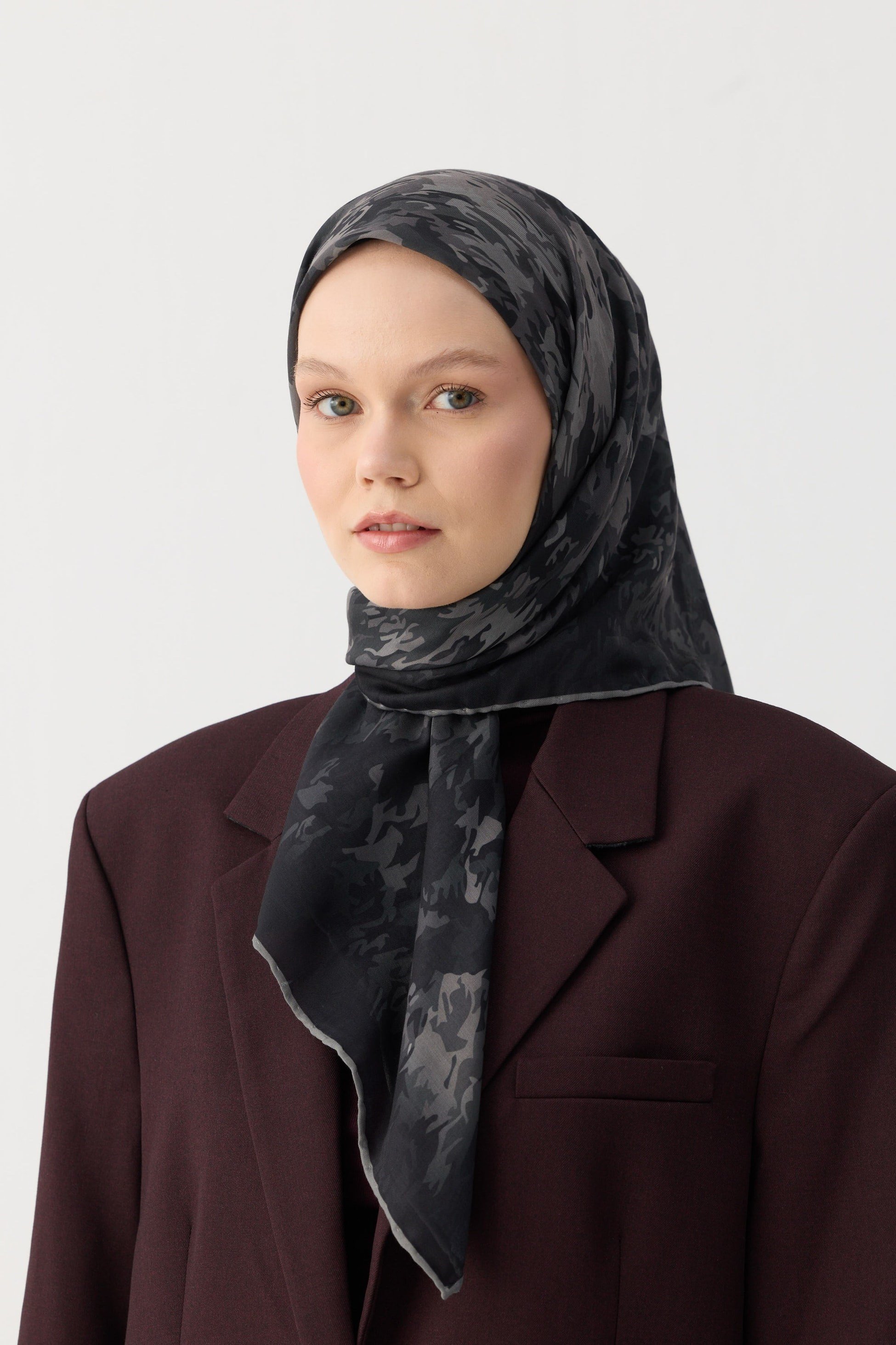 Winter Bloom Soft Eşarp 1246