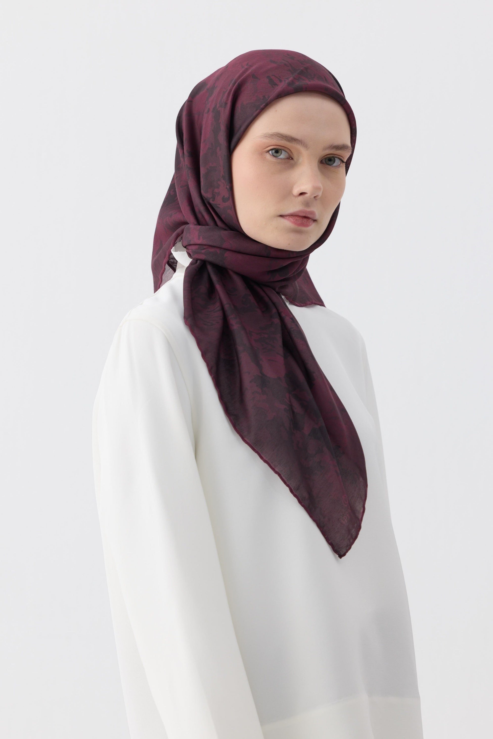 Winter Bloom Soft Eşarp 1246