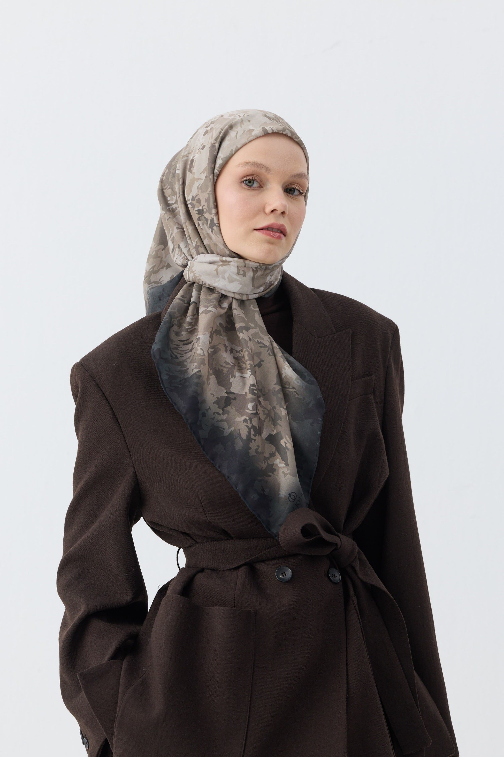 Winter Bloom Soft Eşarp 1246