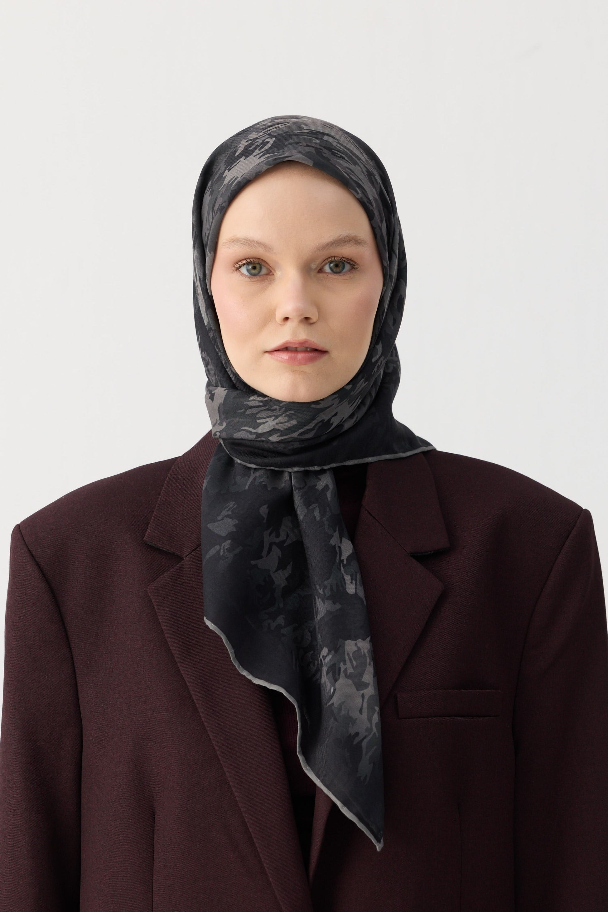 Winter Bloom Soft Eşarp 1246
