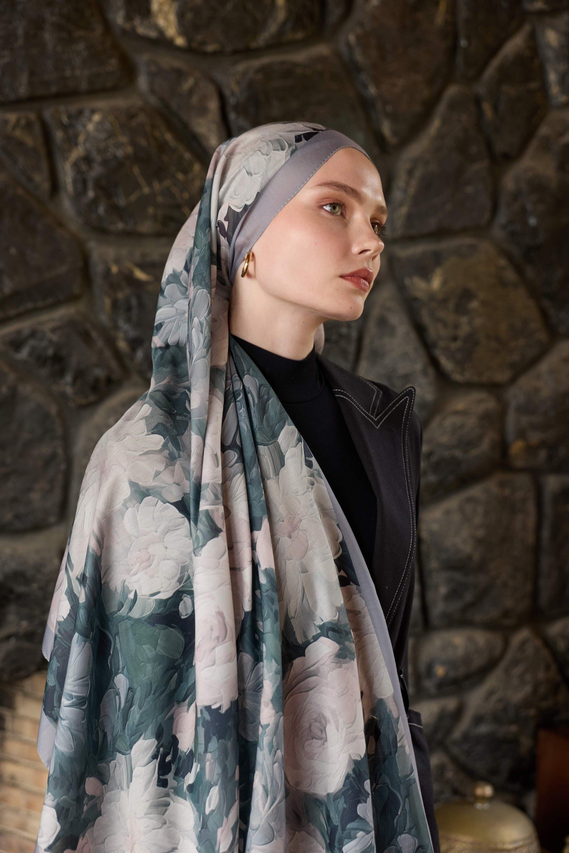 Winter Bloom Soft Şal 3069
