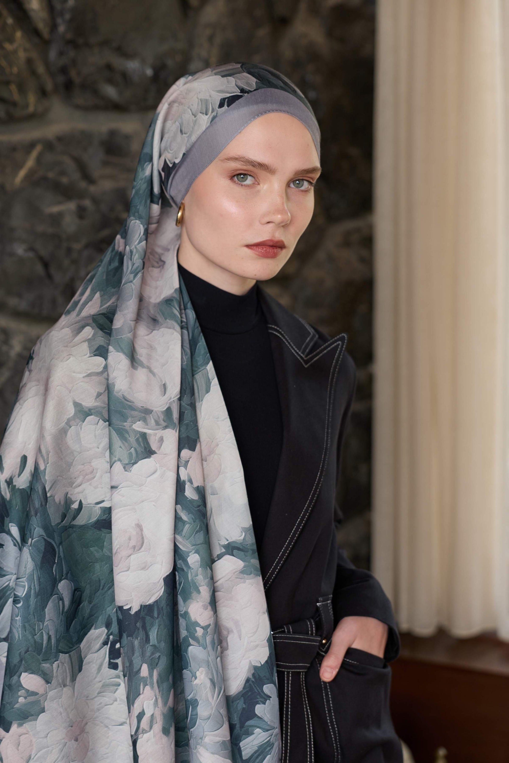 Winter Bloom Soft Şal 3069