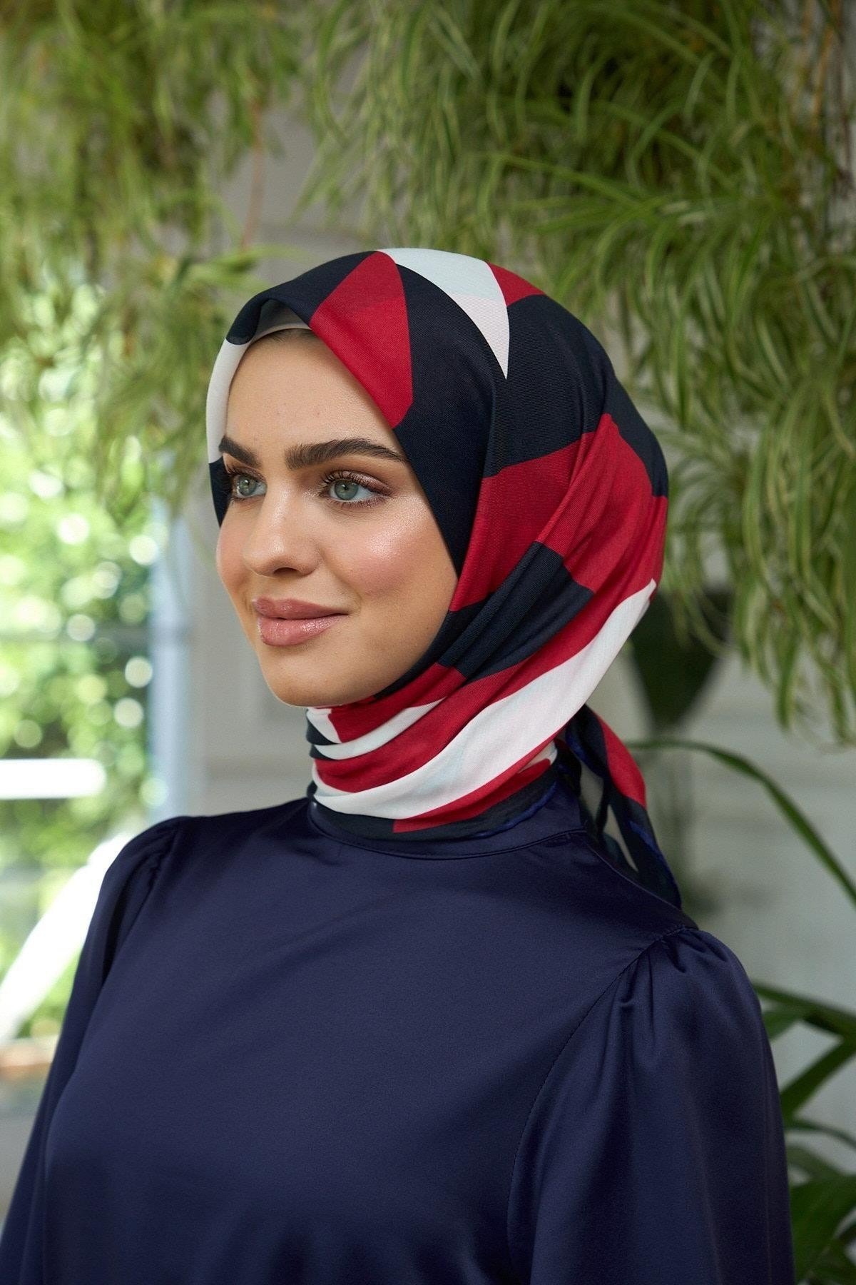 Yaz Işıltısı Koleksiyonu Soft Eşarp Bordo Siyah 1186-11