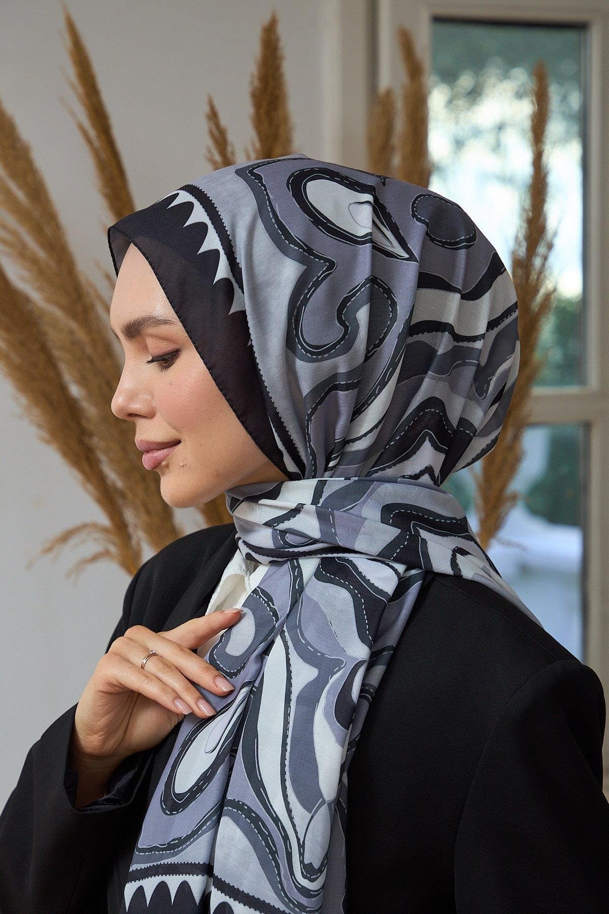 Yaz Işıltısı Koleksiyonu Soft Şal Gri Siyah 3045-14