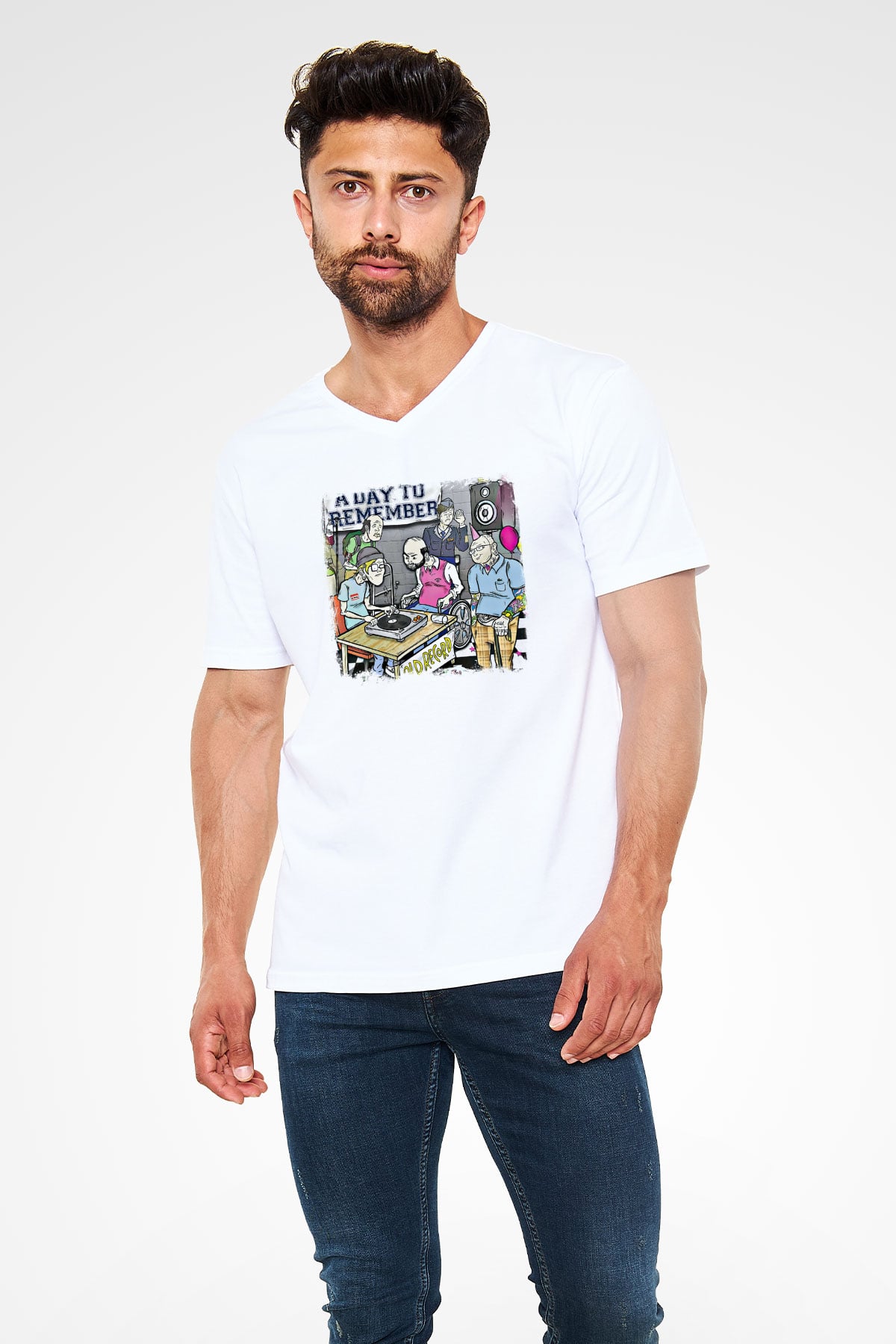 A Day to remember Baskılı Unisex Beyaz V Yaka Tişört