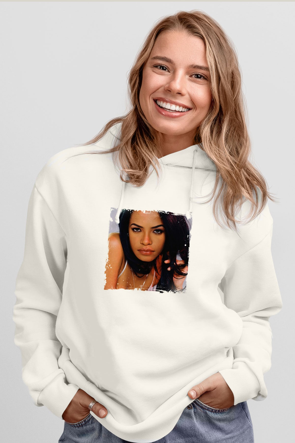 Aaliyah Baskılı Unisex Beyaz Kapüşonlu Sweatshirt