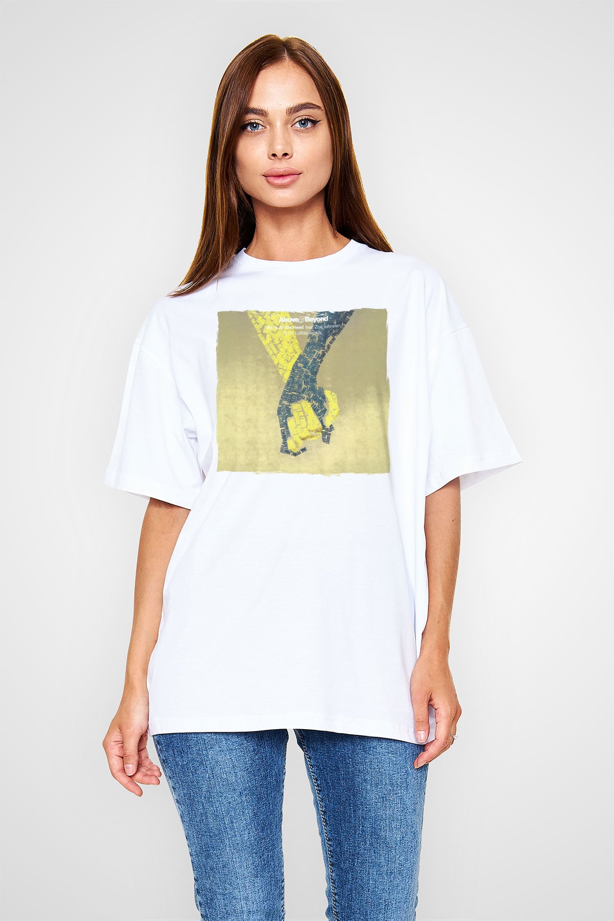 Above and Beyond Beyaz Unisex Tişört T-Shirt - TişörtFabrikası
