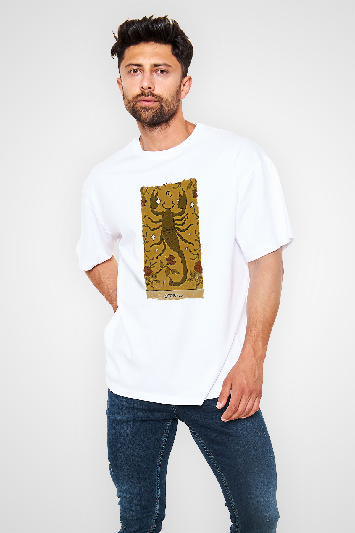 Akrep Burcu Baskılı Beyaz Unisex Oversize Tişört - Tshirt