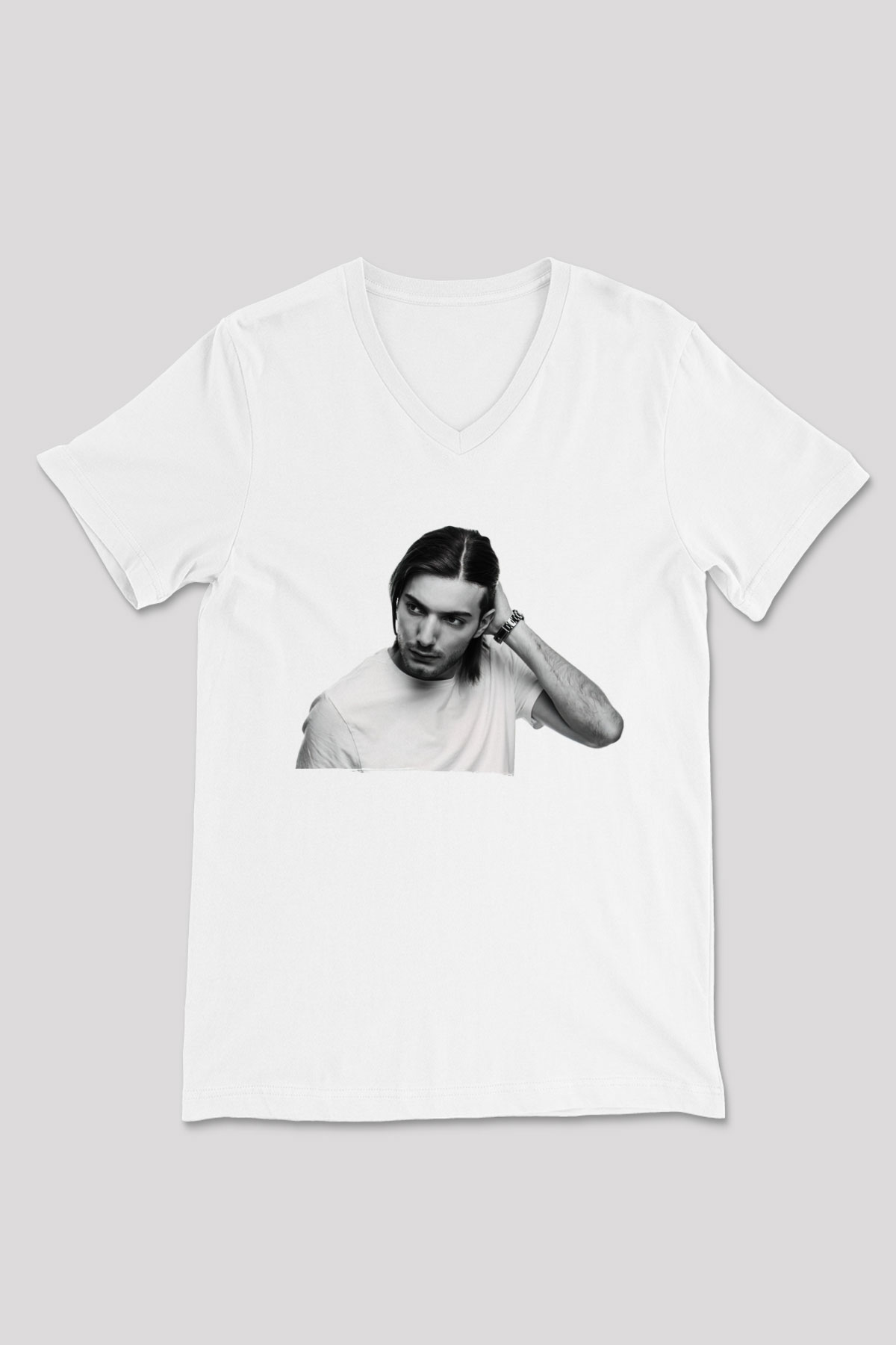 Alesso Beyaz Unisex V Yaka Tişört