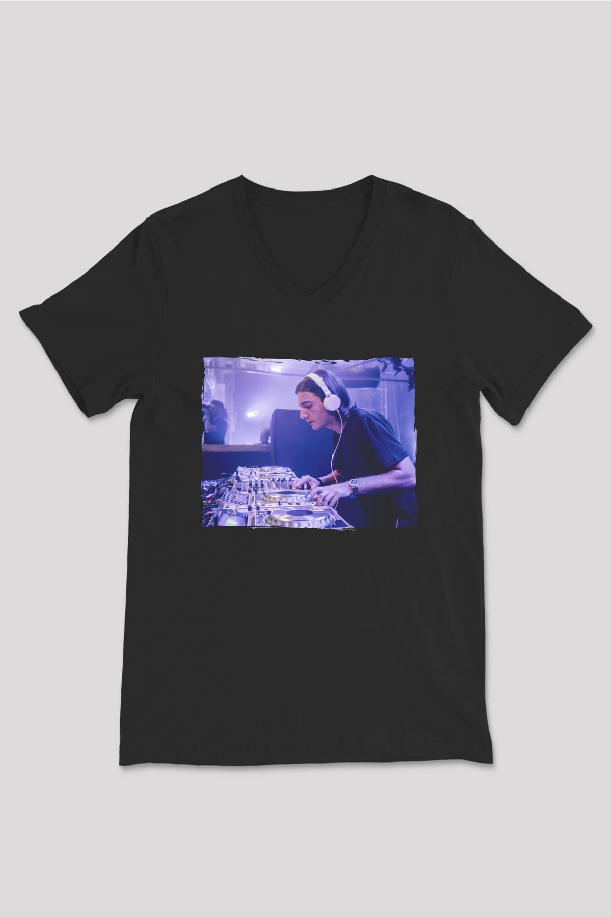 Alesso Siyah Unisex V Yaka Tişört