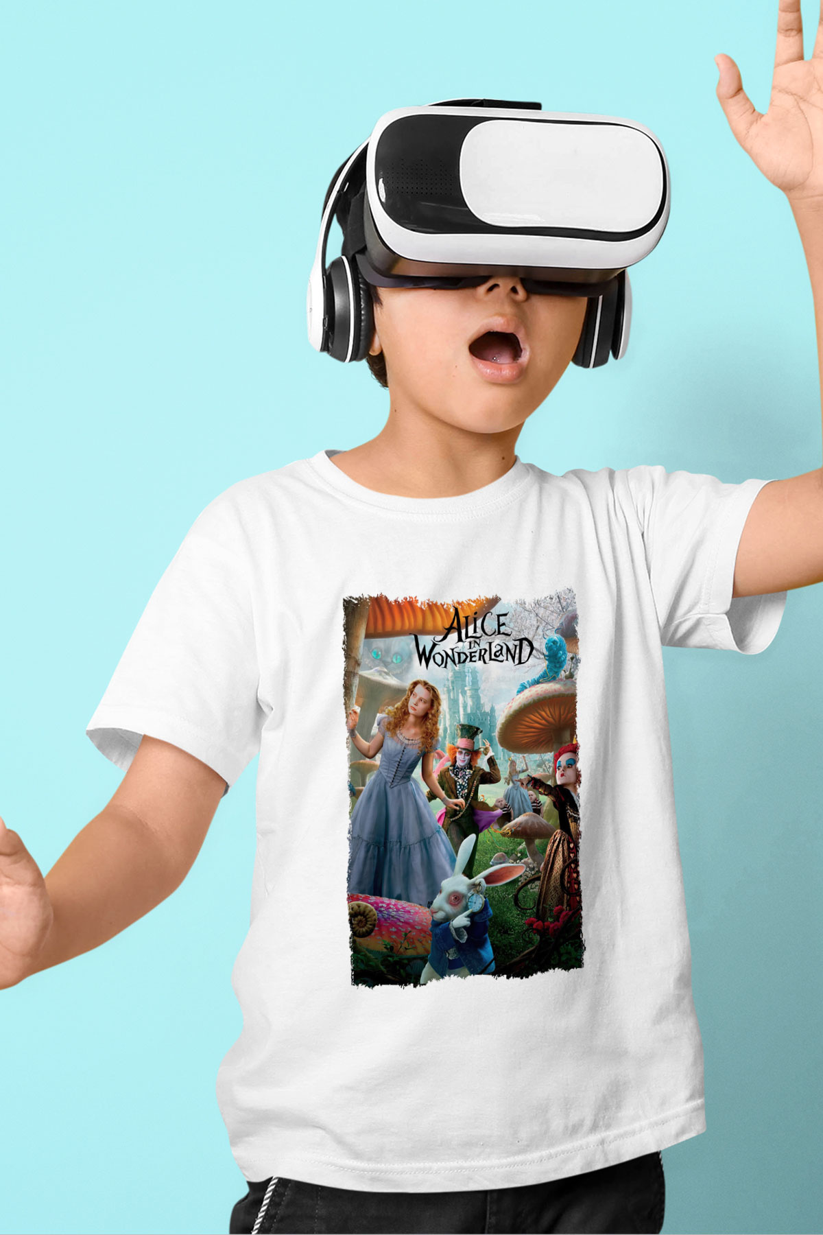 Alice in Wonderland Beyaz Unisex Çocuk Tişört