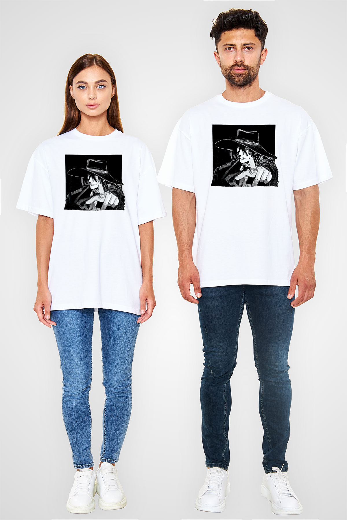 Alucard Baskılı Beyaz Unisex Oversize Tişört - Tshirt