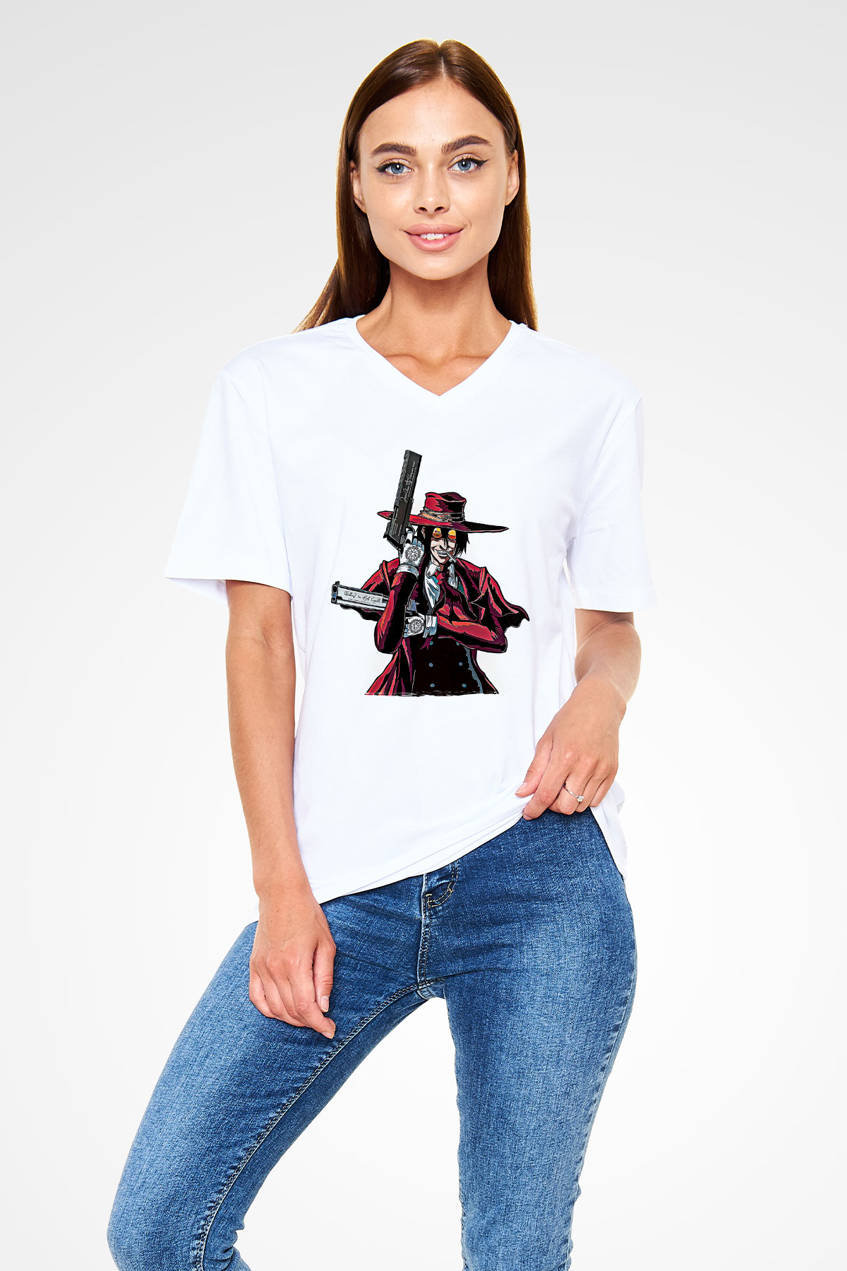 Alucard Baskılı Beyaz Unisex V Yaka Tişört - Tshirt