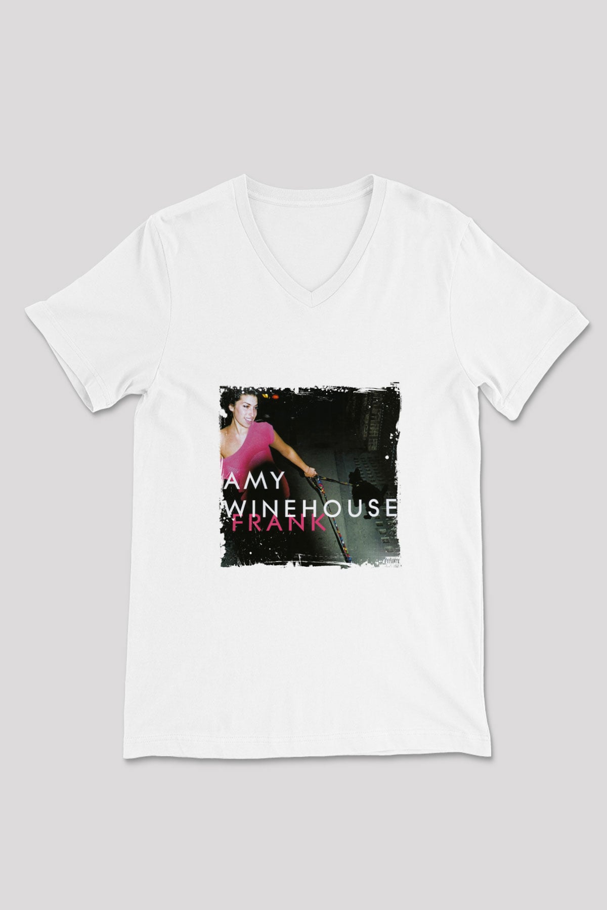 Amy Winehouse Baskılı Beyaz V Yaka Unisex Tişört