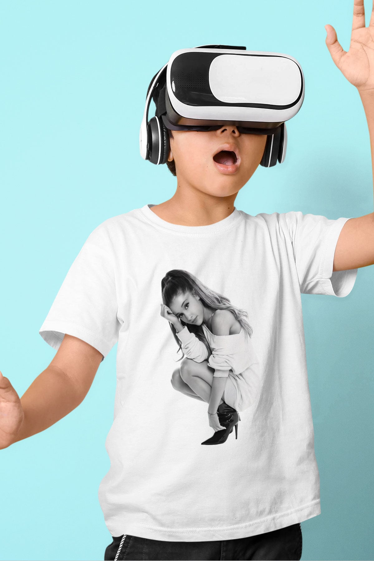 Ariana Grande Baskılı Beyaz Unisex Çocuk Tişört
