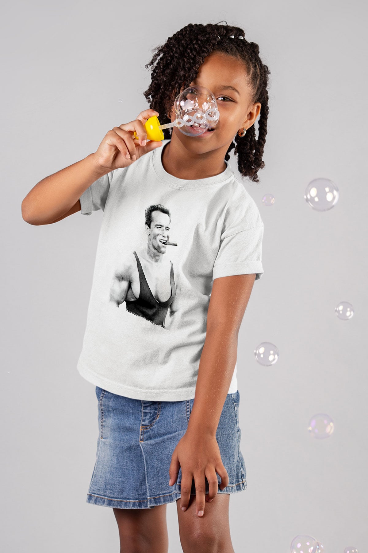 Arnold Schwarzenegger Beyaz Unisex Çocuk Tişört