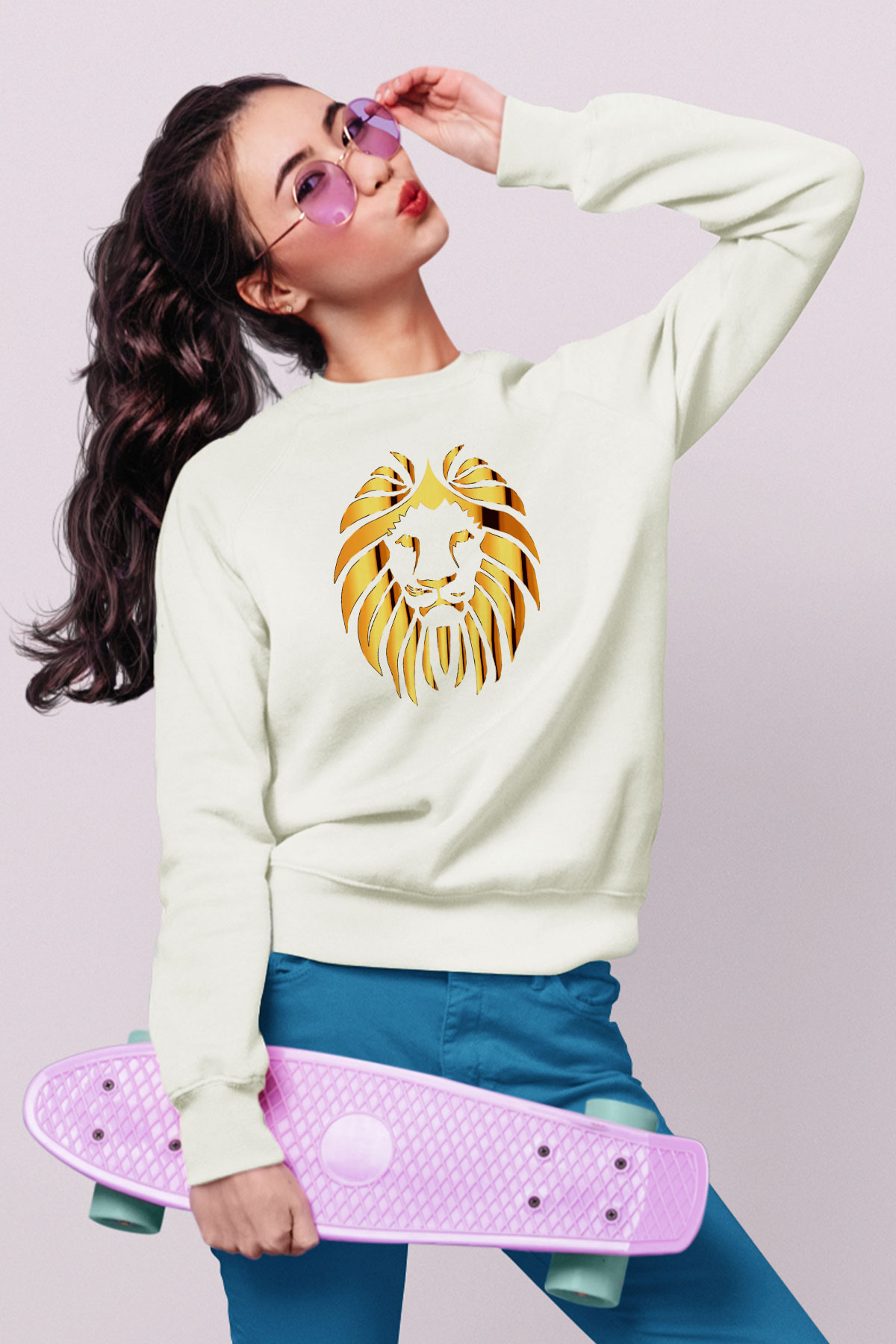 Aslan Beyaz Unisex Sweatshirt