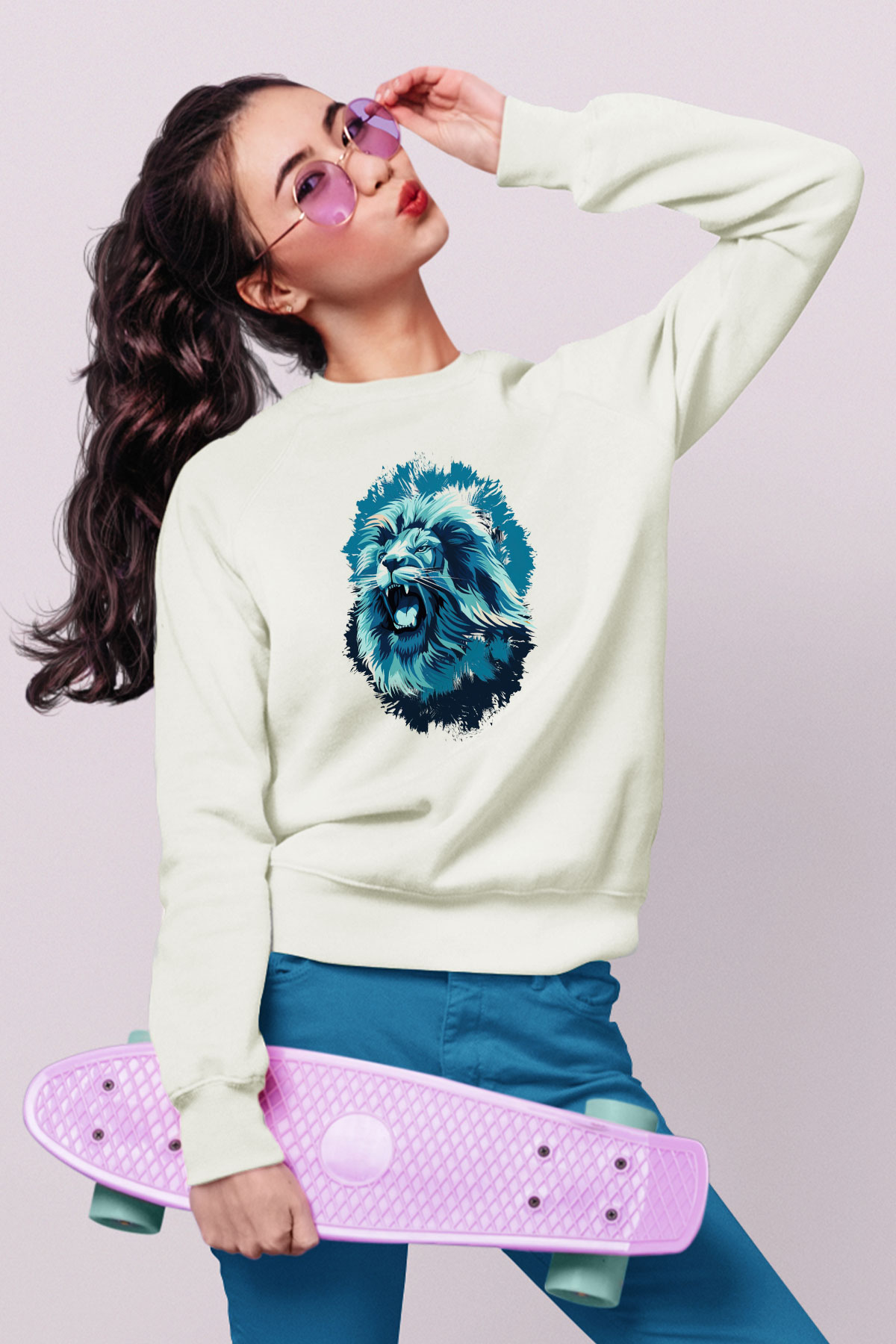 Aslan Beyaz Unisex Sweatshirt