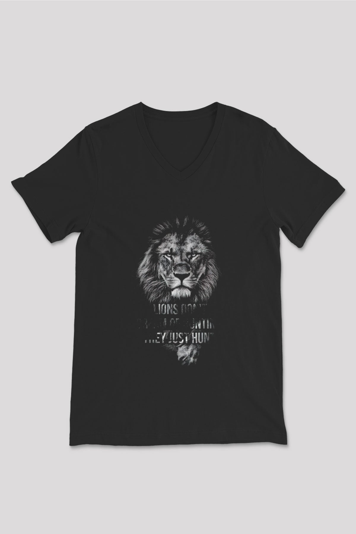 Aslan Siyah Unisex V Yaka Tişört