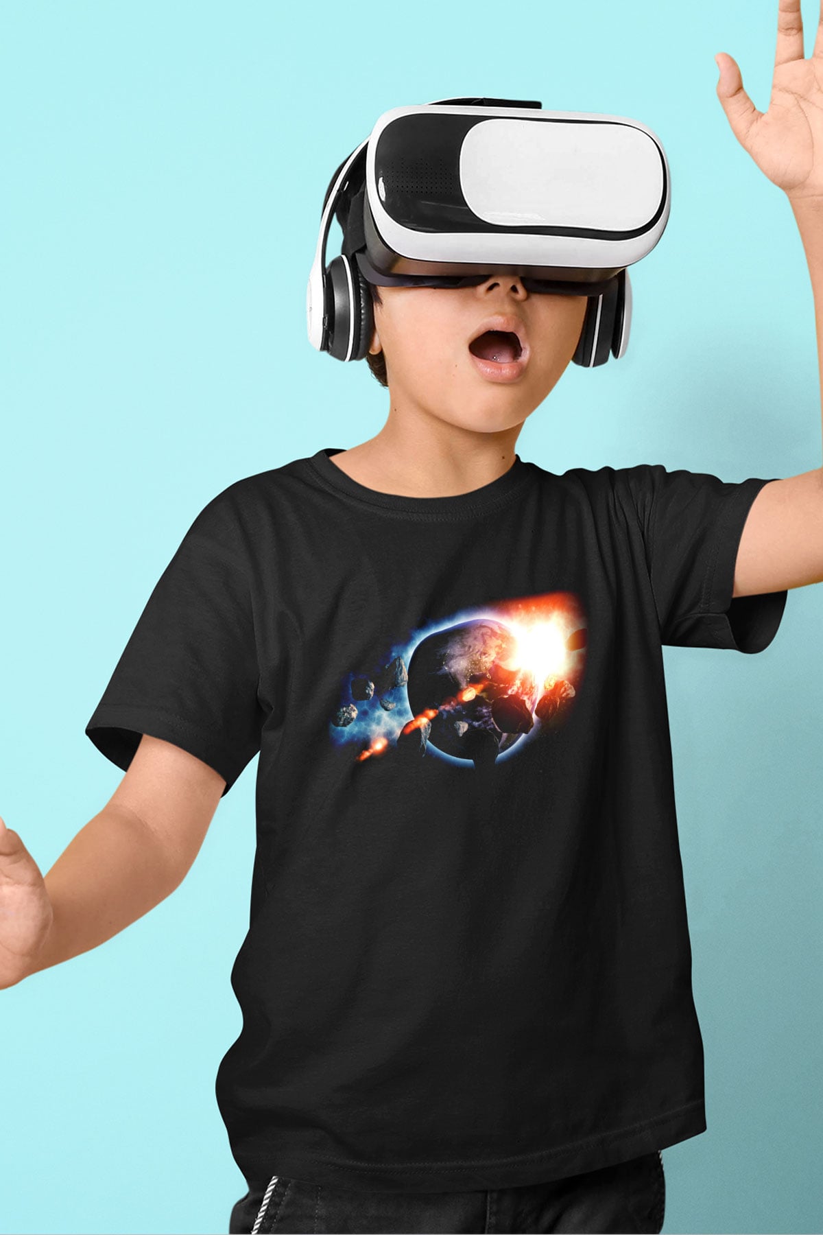 Asteroit Baskılı Siyah Unisex Çocuk Tişört