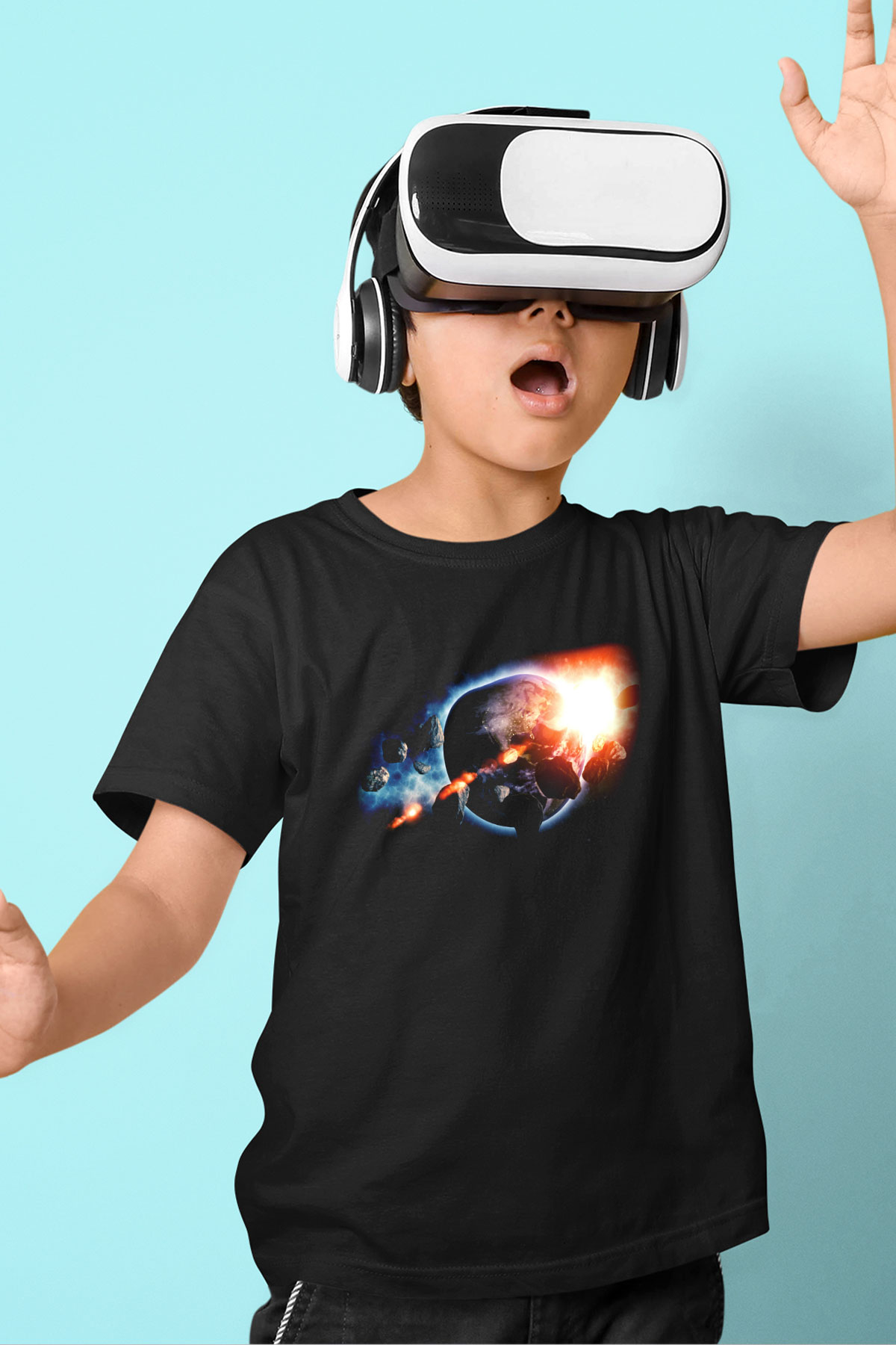 Asteroit Baskılı Siyah Unisex Çocuk Tişört