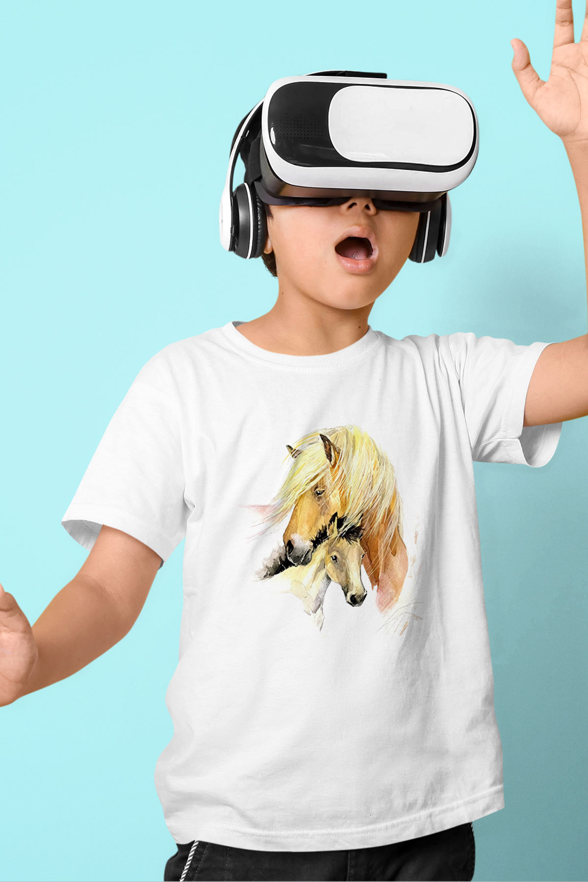 At Beyaz Unisex Çocuk Tişört