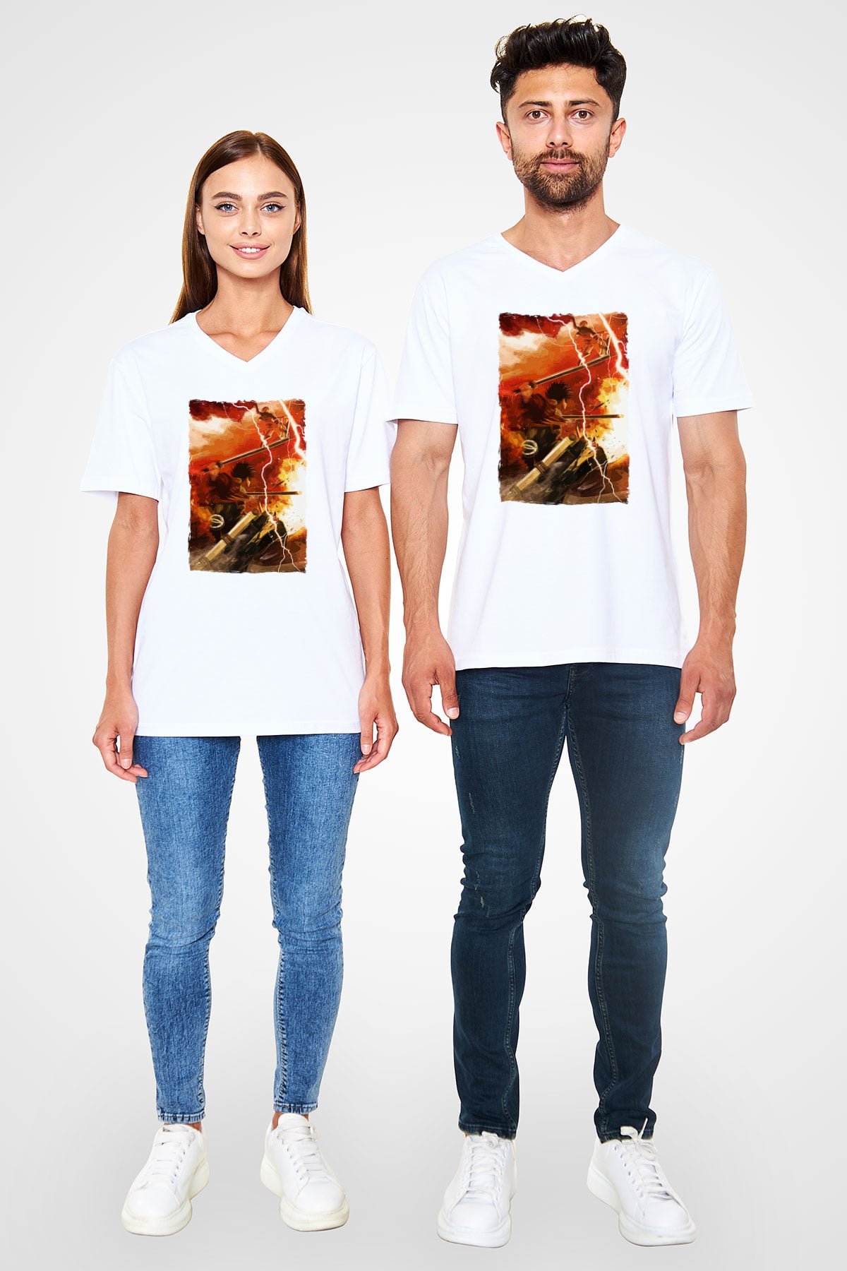 Attack On Titan Baskılı Beyaz Unisex V Yaka Tişört - Tshirt