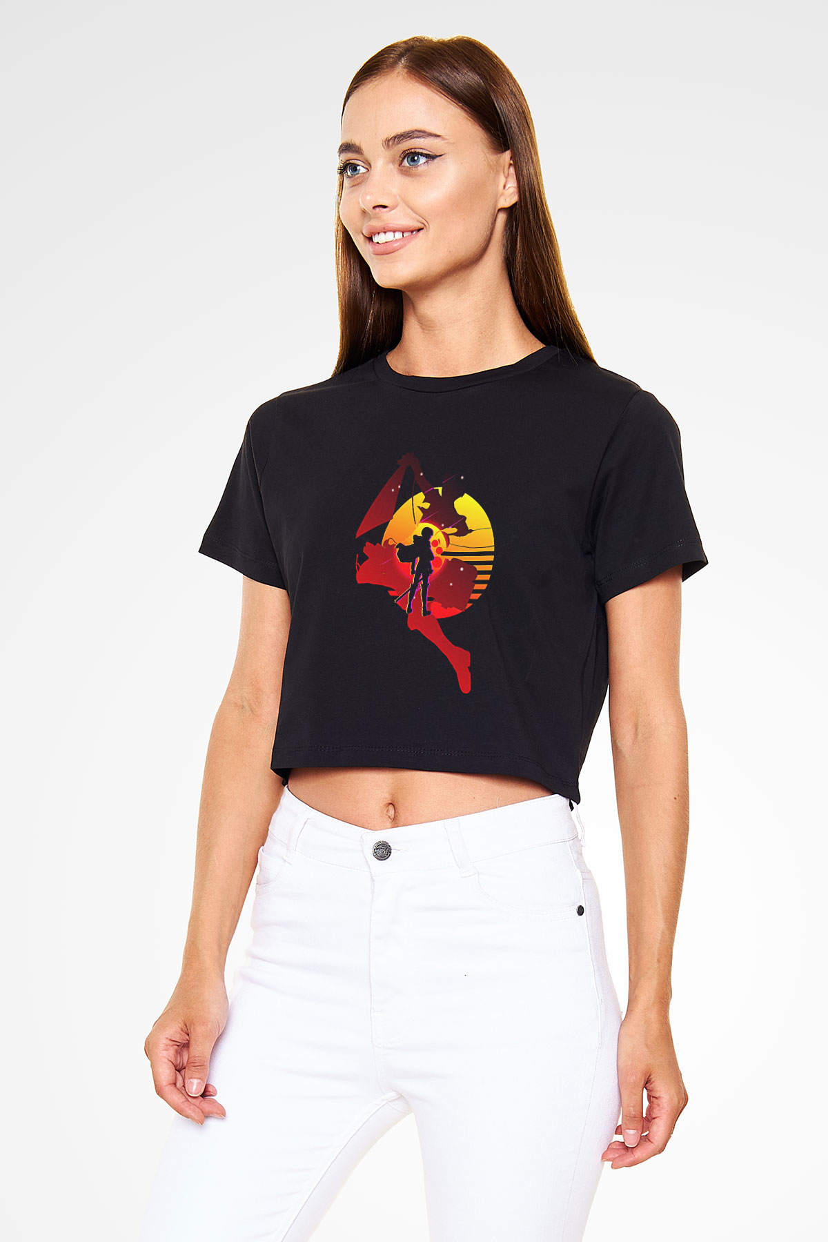Attack On Titan Baskılı Siyah Crop Top Kadın Tişört - Tshirt