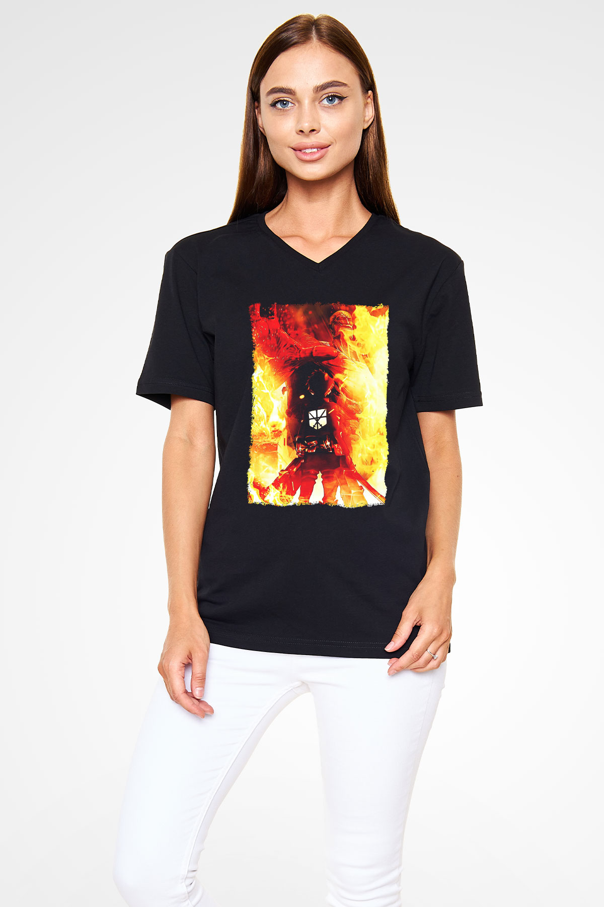Attack On Titan Baskılı Unisex Siyah V Yaka Tişört - Tshirt