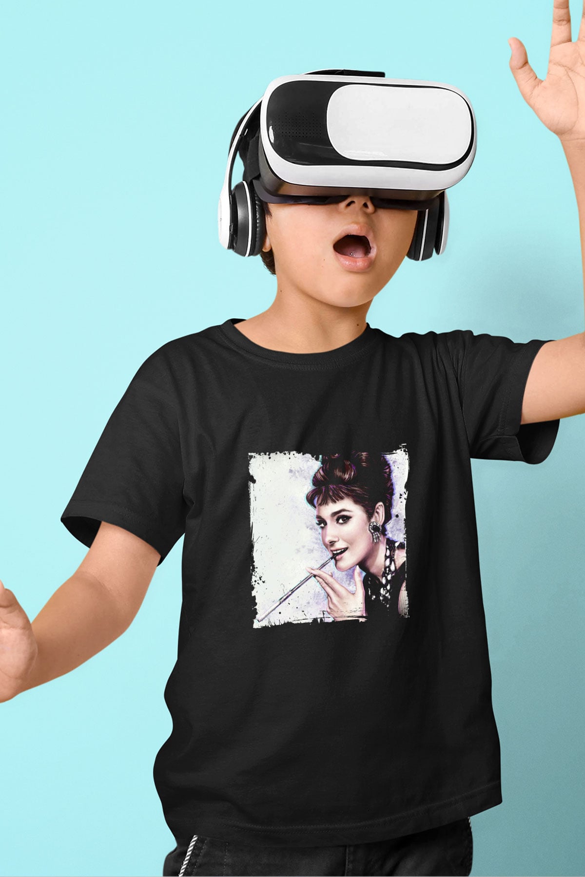 Audrey Hepburn Baskılı Unisex Siyah Çocuk Tişört