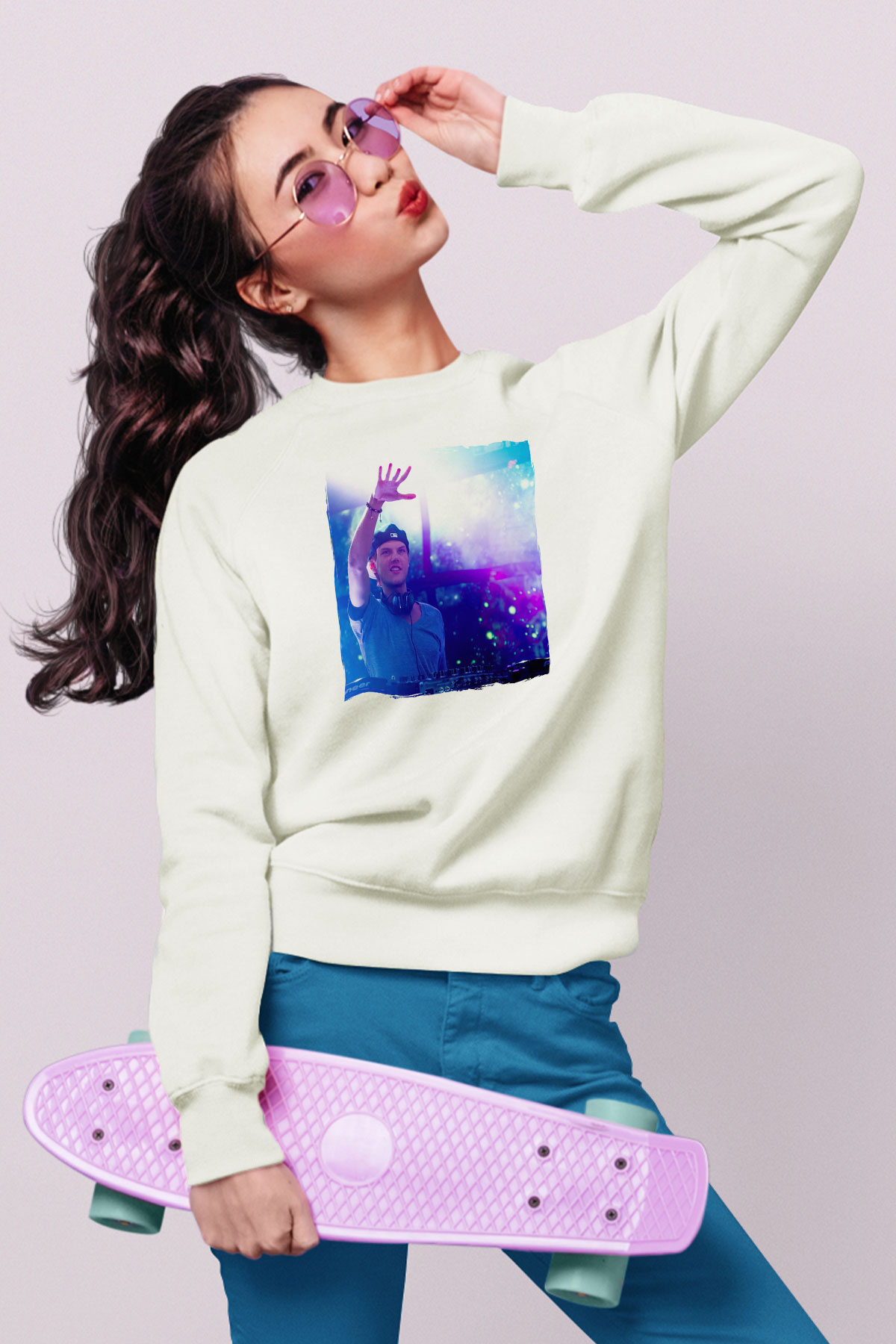 Avicii Beyaz Unisex Sweatshirt