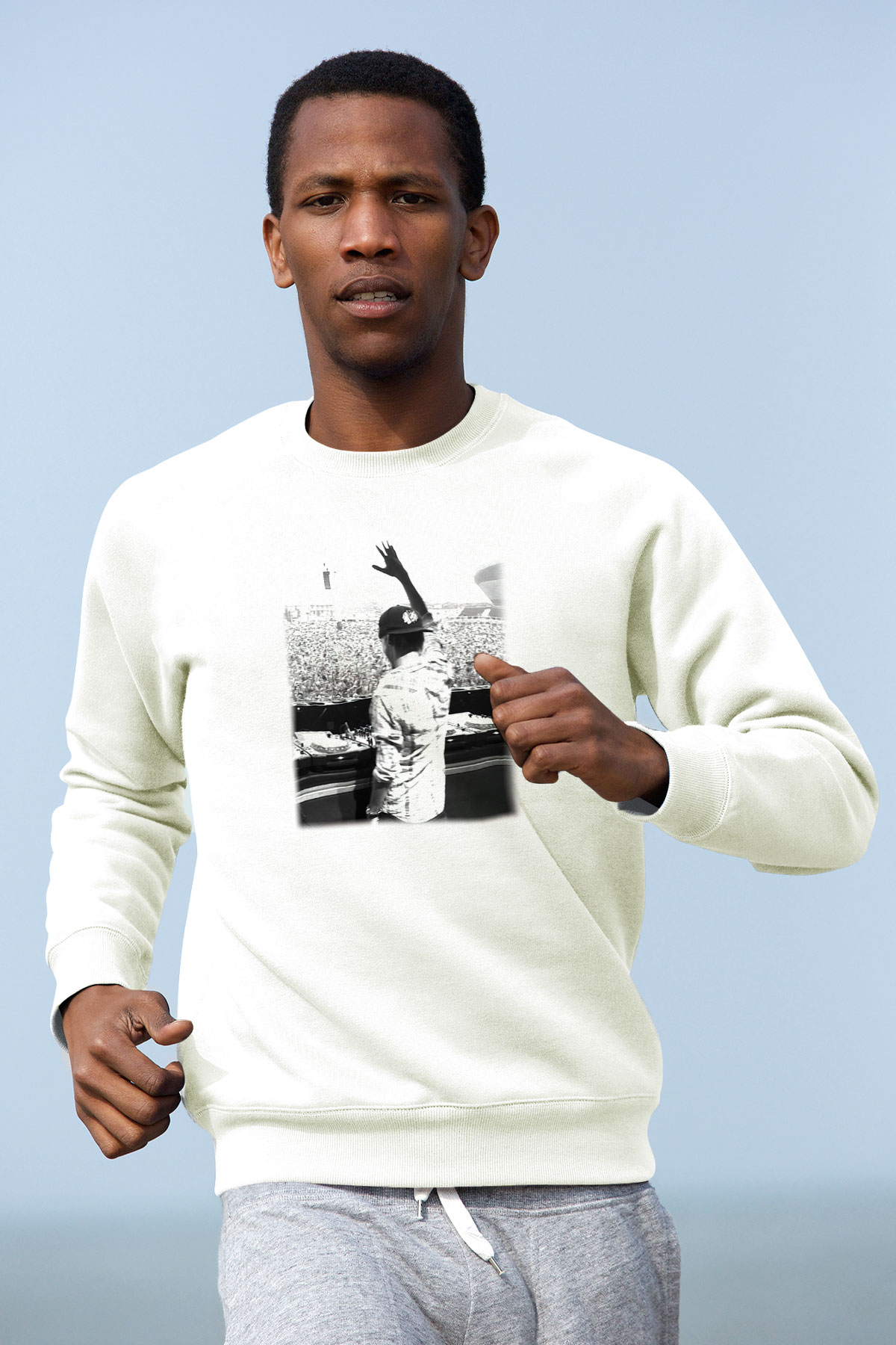 Avicii Beyaz Unisex Sweatshirt