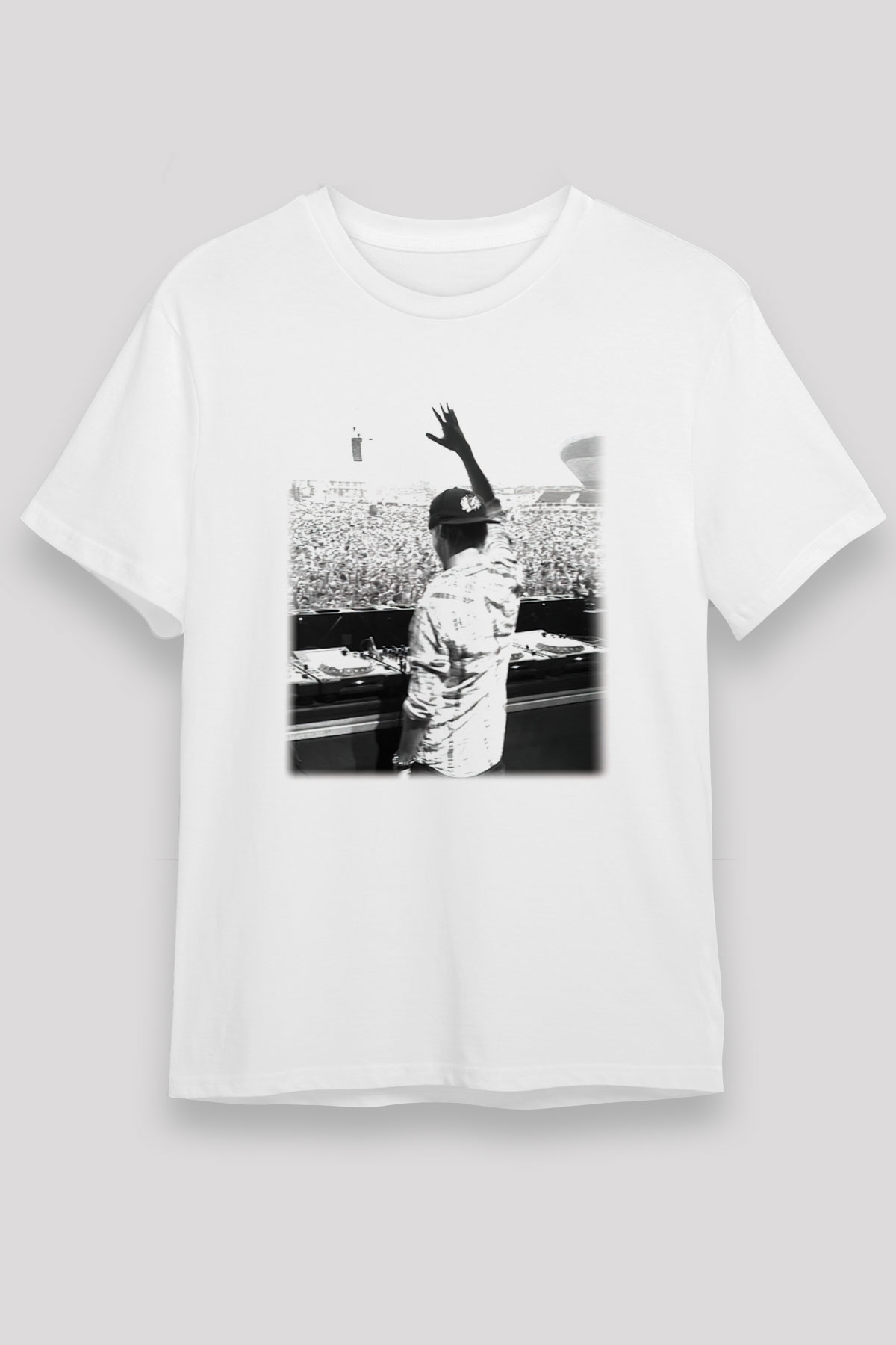 Avicii Beyaz Unisex Tişört T-Shirt - TişörtFabrikası