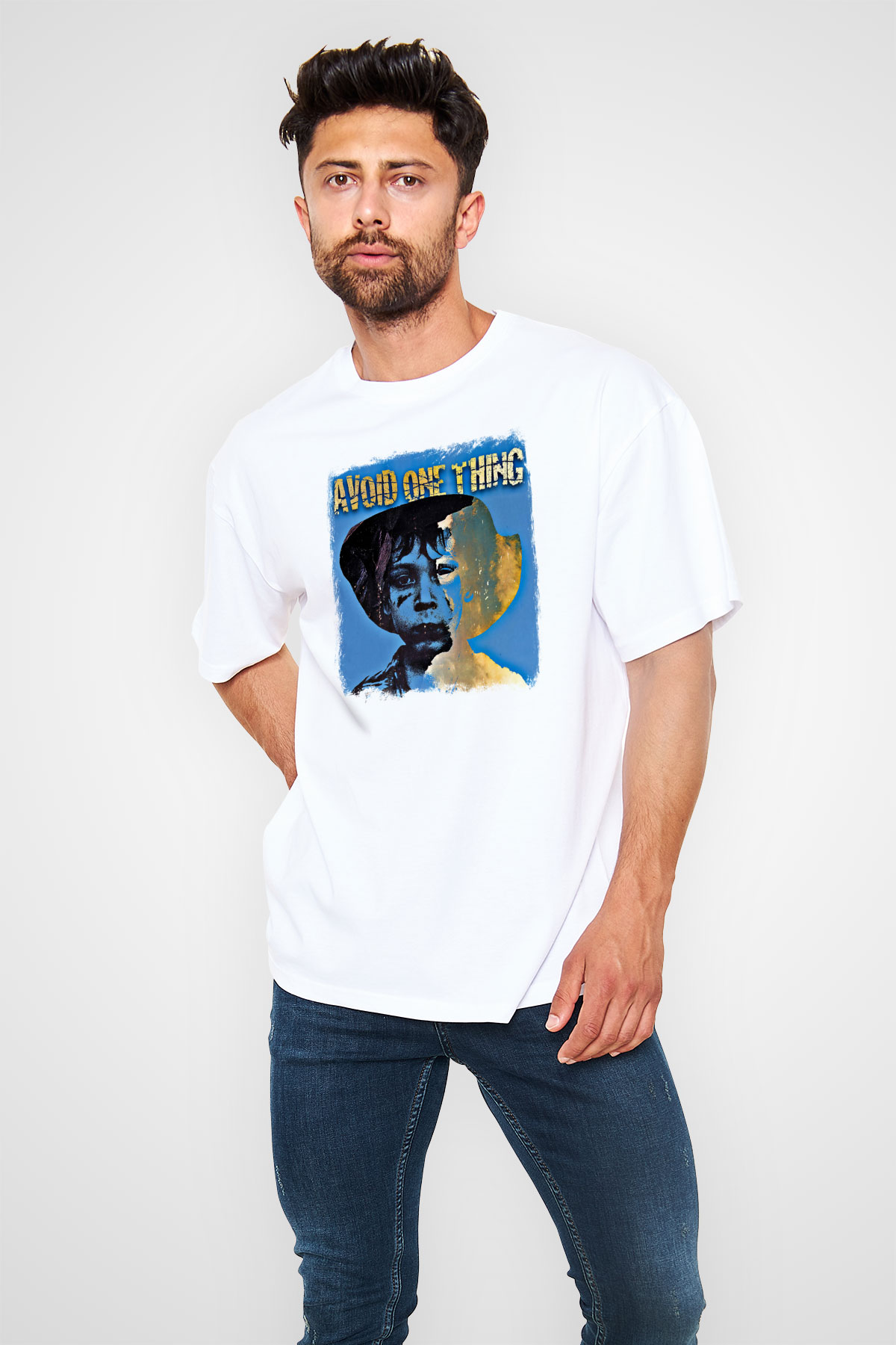 Avoid One Thing Baskılı Unisex Beyaz Oversize Tişört