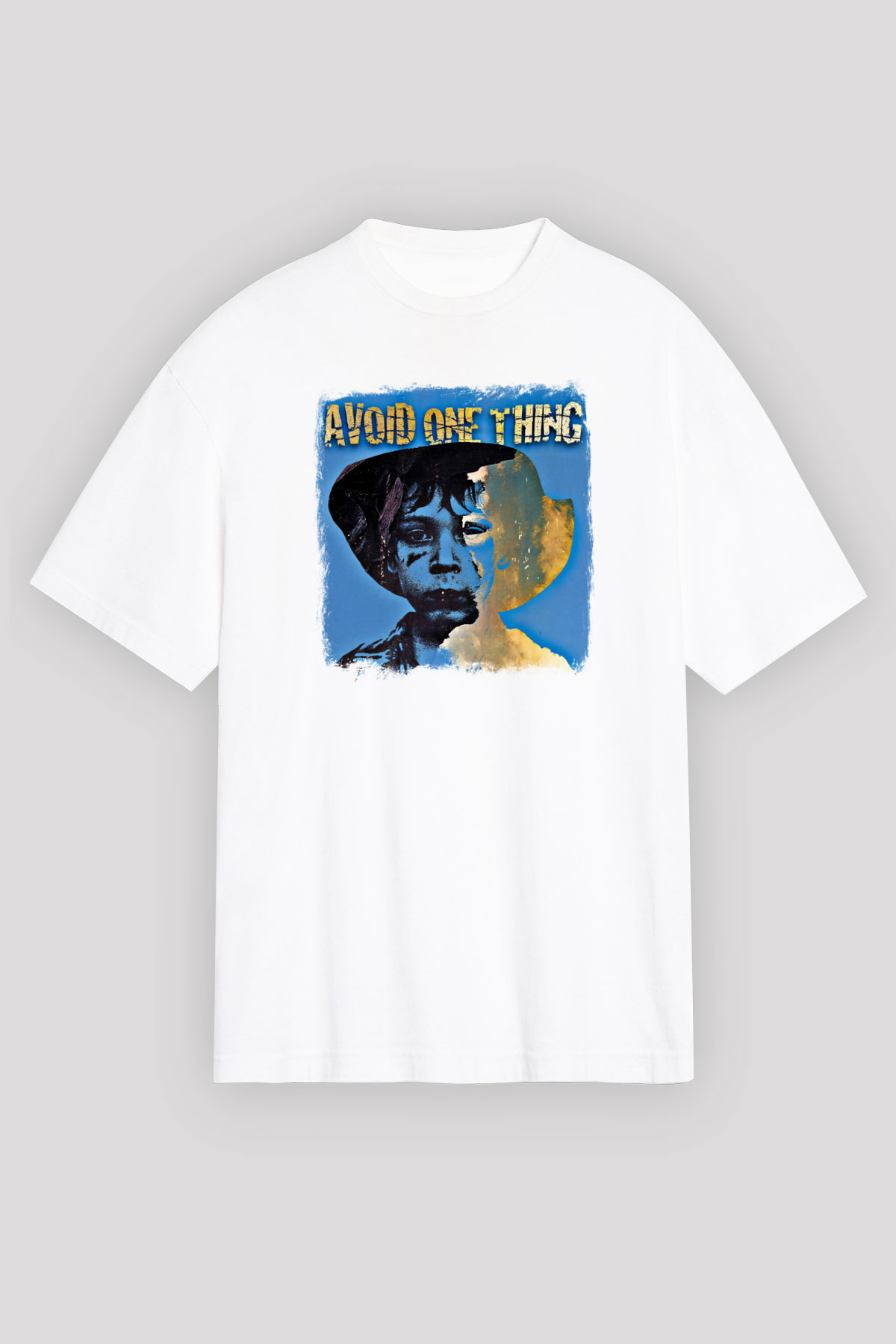 Avoid One Thing Baskılı Unisex Beyaz Oversize Tişört