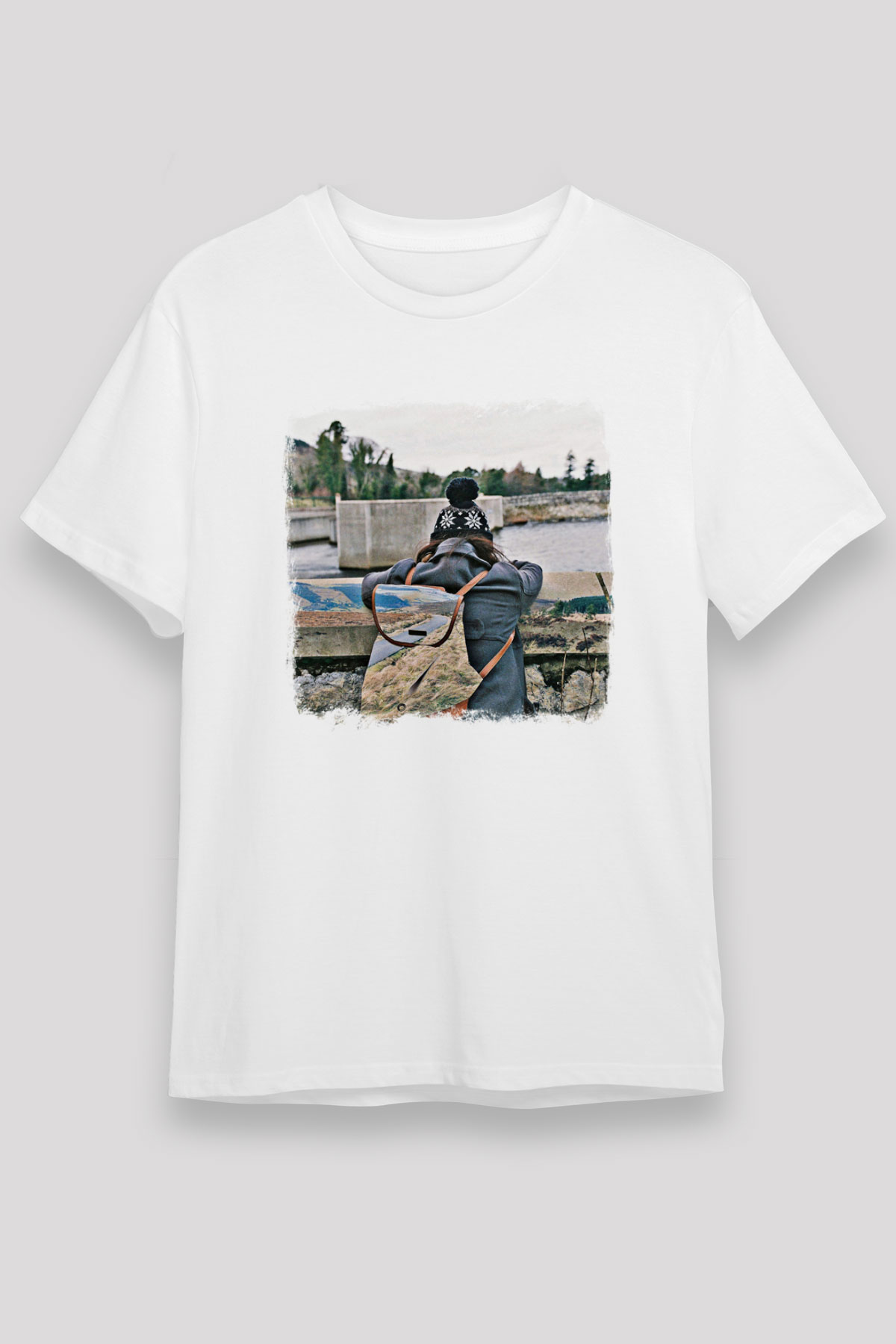 Basement Baskılı Unisex Beyaz Tişört