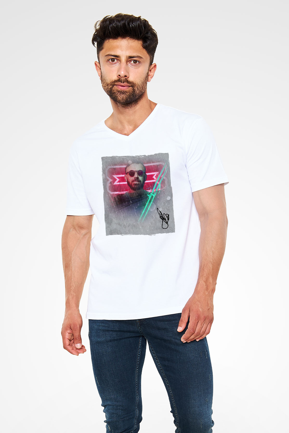 Benny Benassi Beyaz Unisex V Yaka Tişört