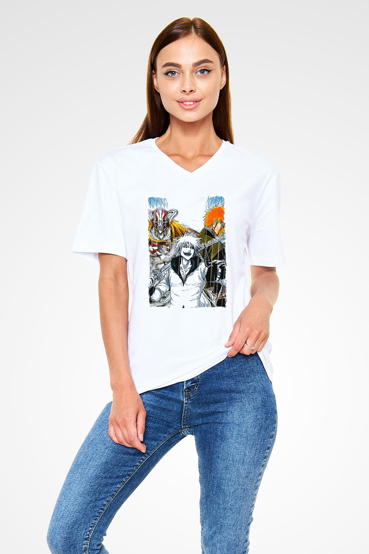 Bleach Baskılı Beyaz Unisex V Yaka Tişört - Tshirt