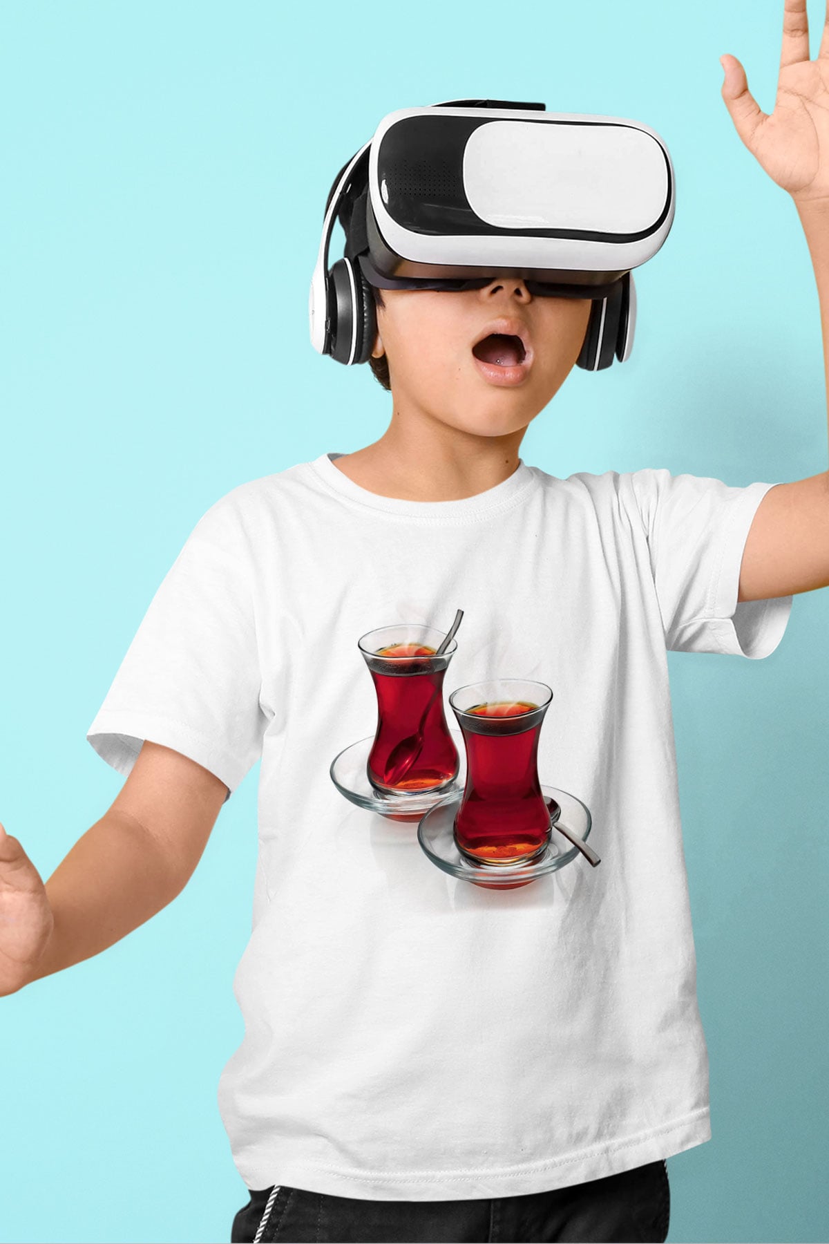 Çaycı Beyaz Unisex Çocuk Tişört