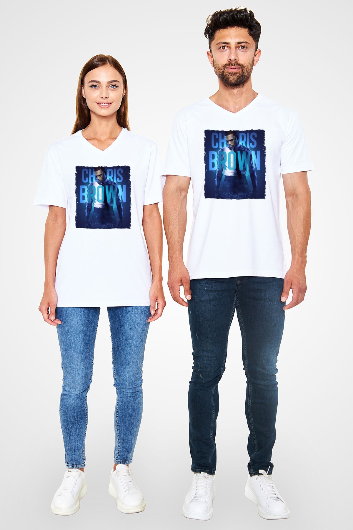 Chris Brown Beyaz Unisex V Yaka Tişört