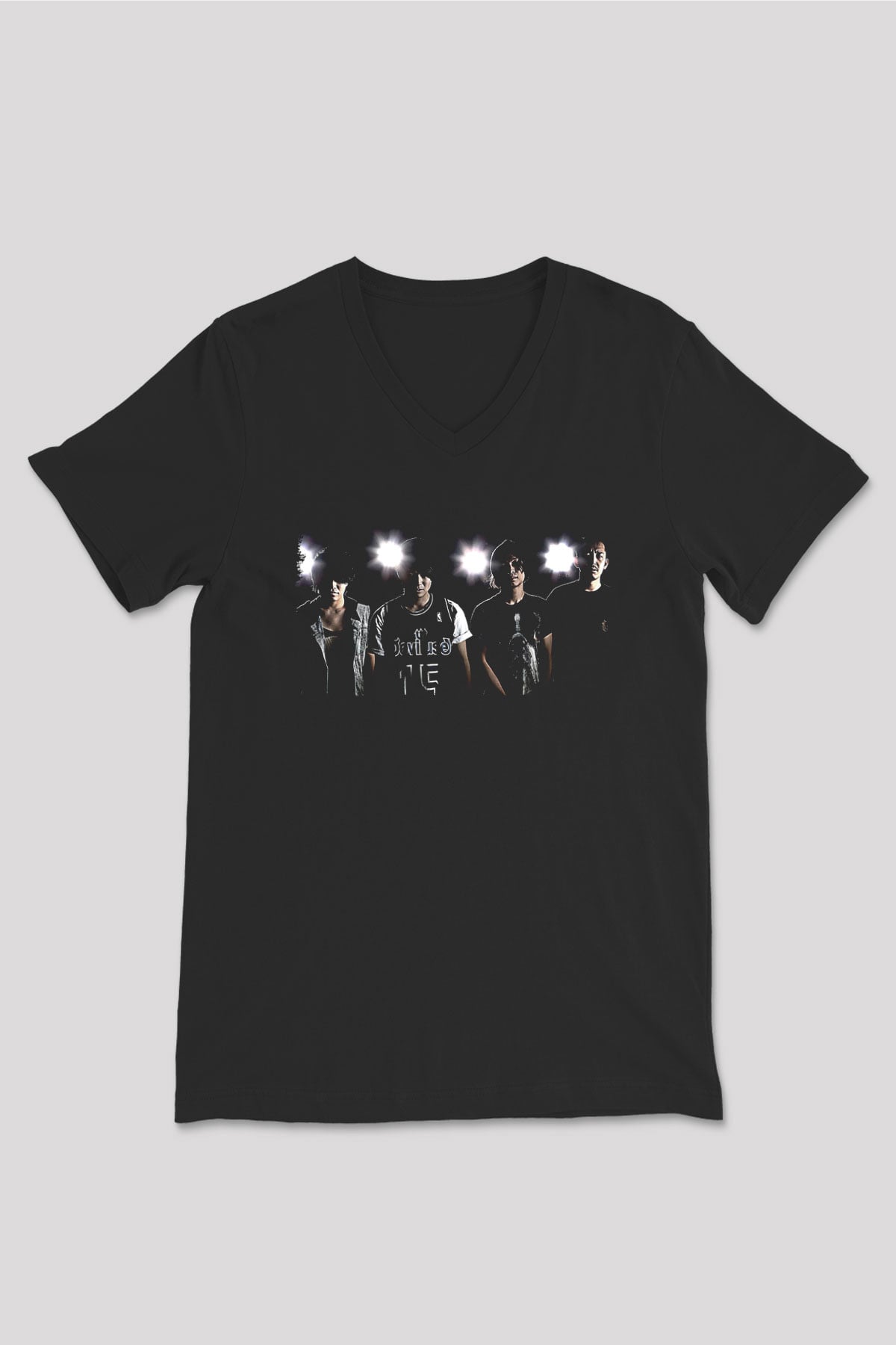 Crystal Lake Baskılı Unisex Siyah V Yaka Tişört - Tshirt