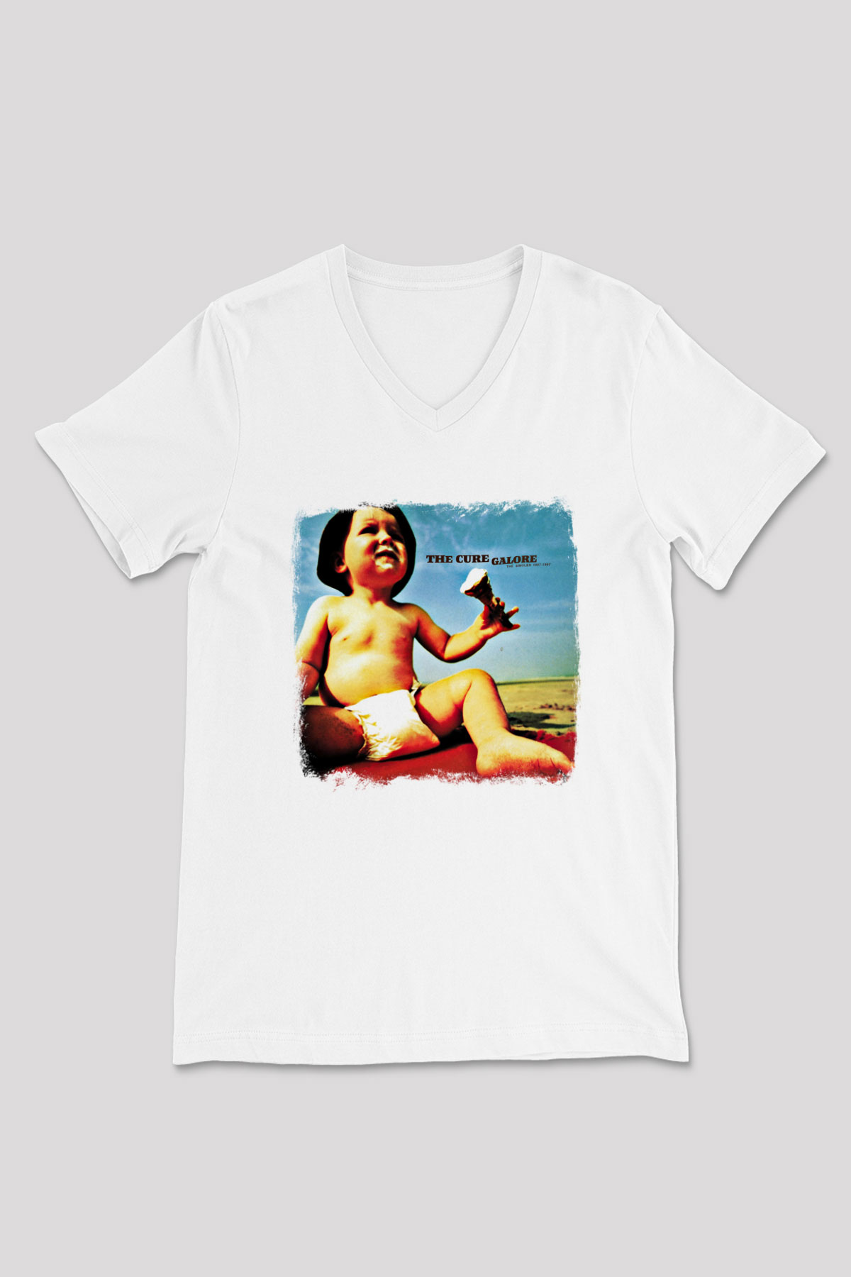 Cure Baskılı Unisex Beyaz V Yaka Tişört