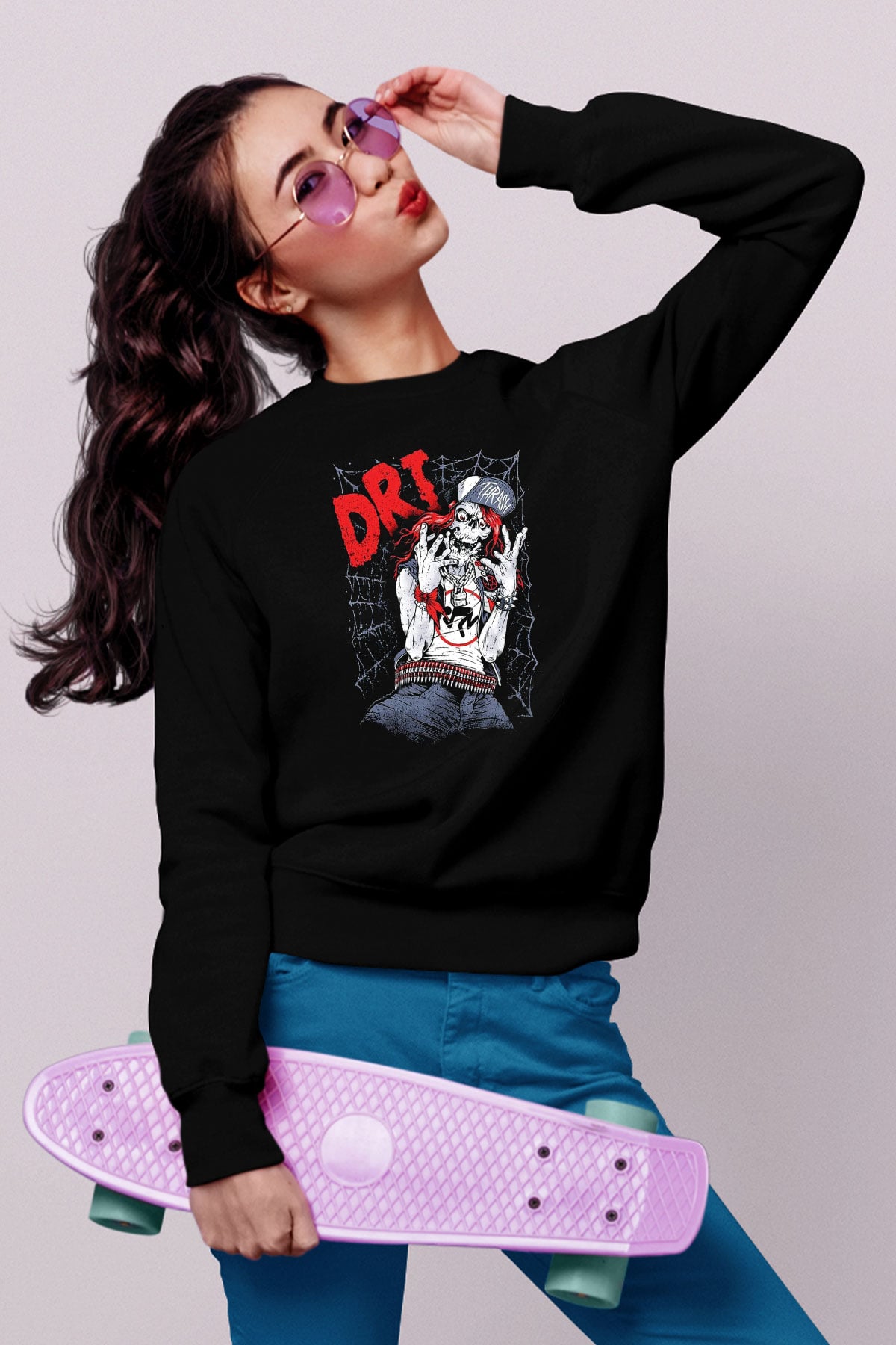 D.R.I Siyah Unisex Sweatshirt